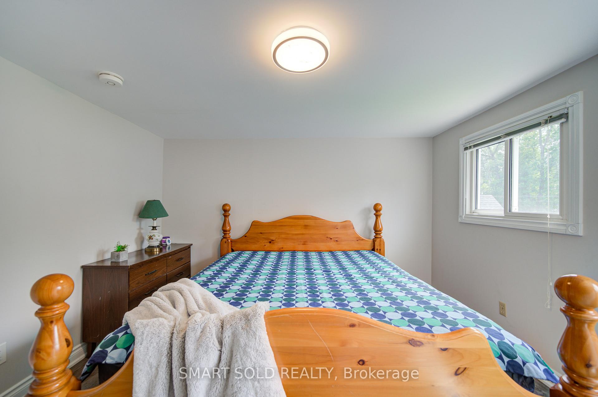 Photo 25 of 75 Lake Avenue, Ramara, Brechin — HOMEH