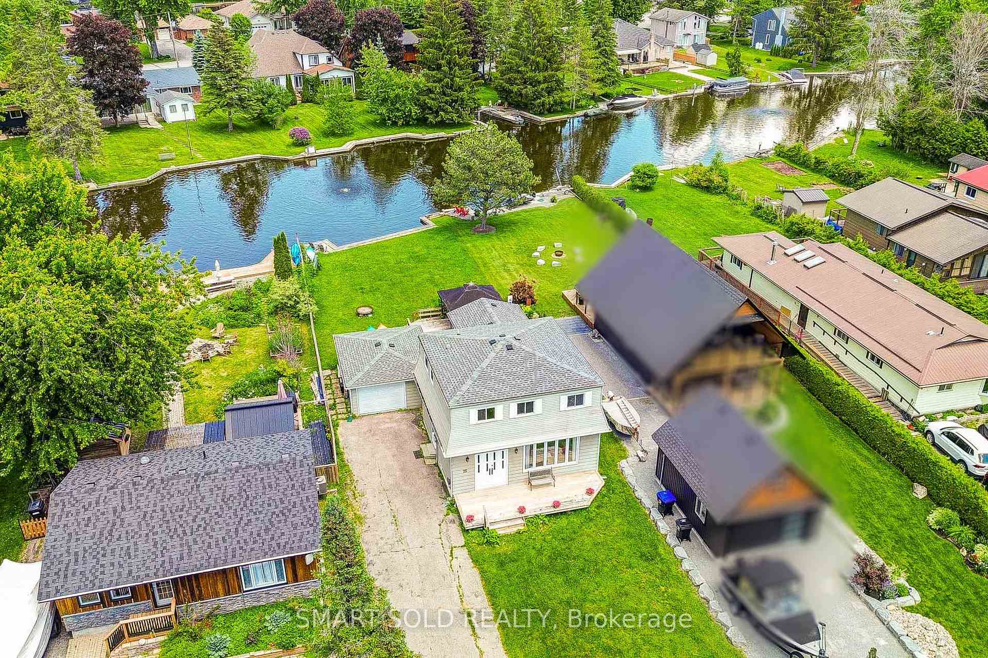Photo 30 of 75 Lake Avenue, Ramara, Brechin — HOMEH