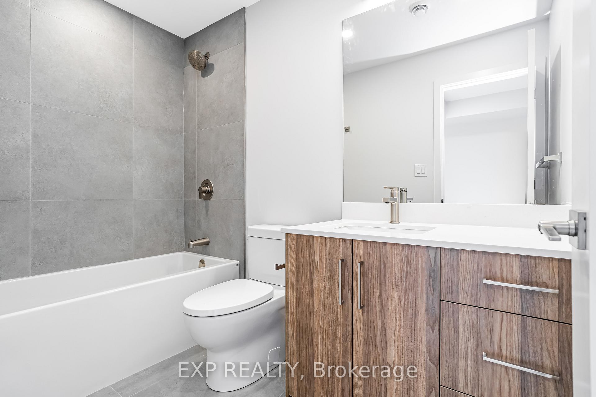 Photo 13 of Unit 4, 1267 Summerville Avenue, Ottawa, Carlington — HOMEH