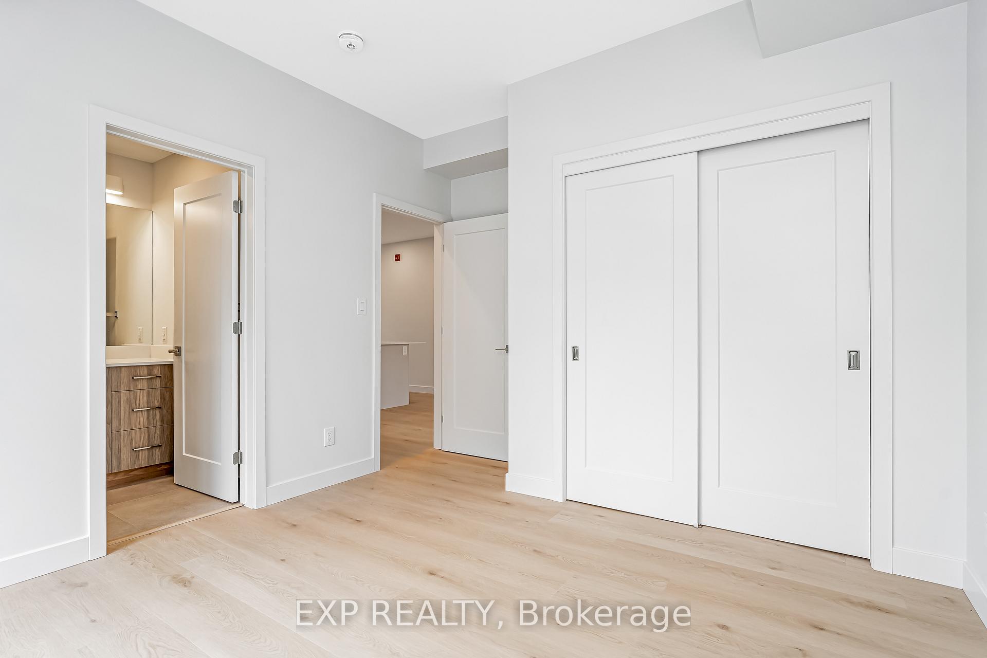 Photo 14 of Unit 4, 1267 Summerville Avenue, Ottawa, Carlington — HOMEH