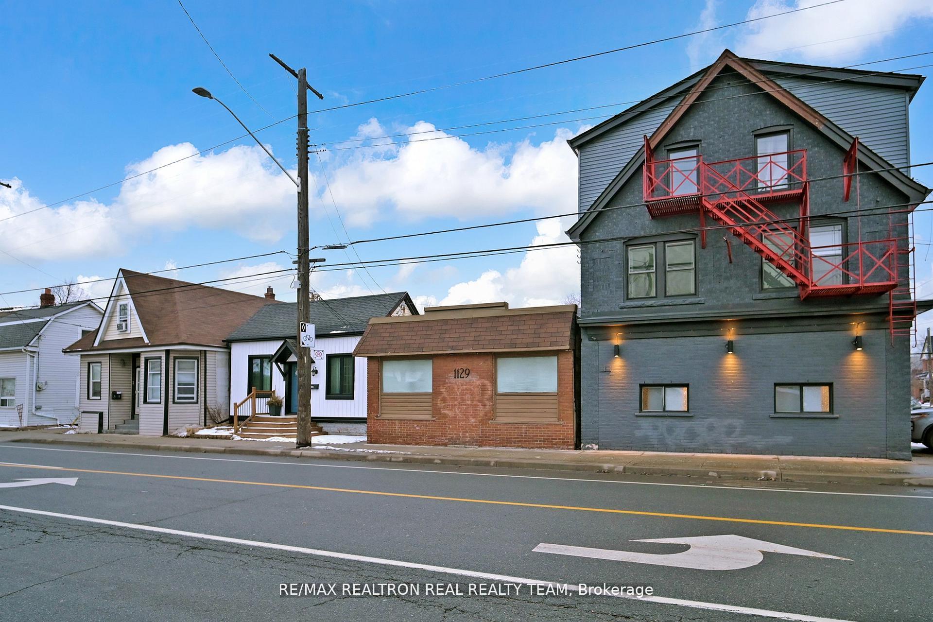 Photo 4 of Unit #C2, 1129 Cannon Street E, Hamilton, Crown Point — HOMEH