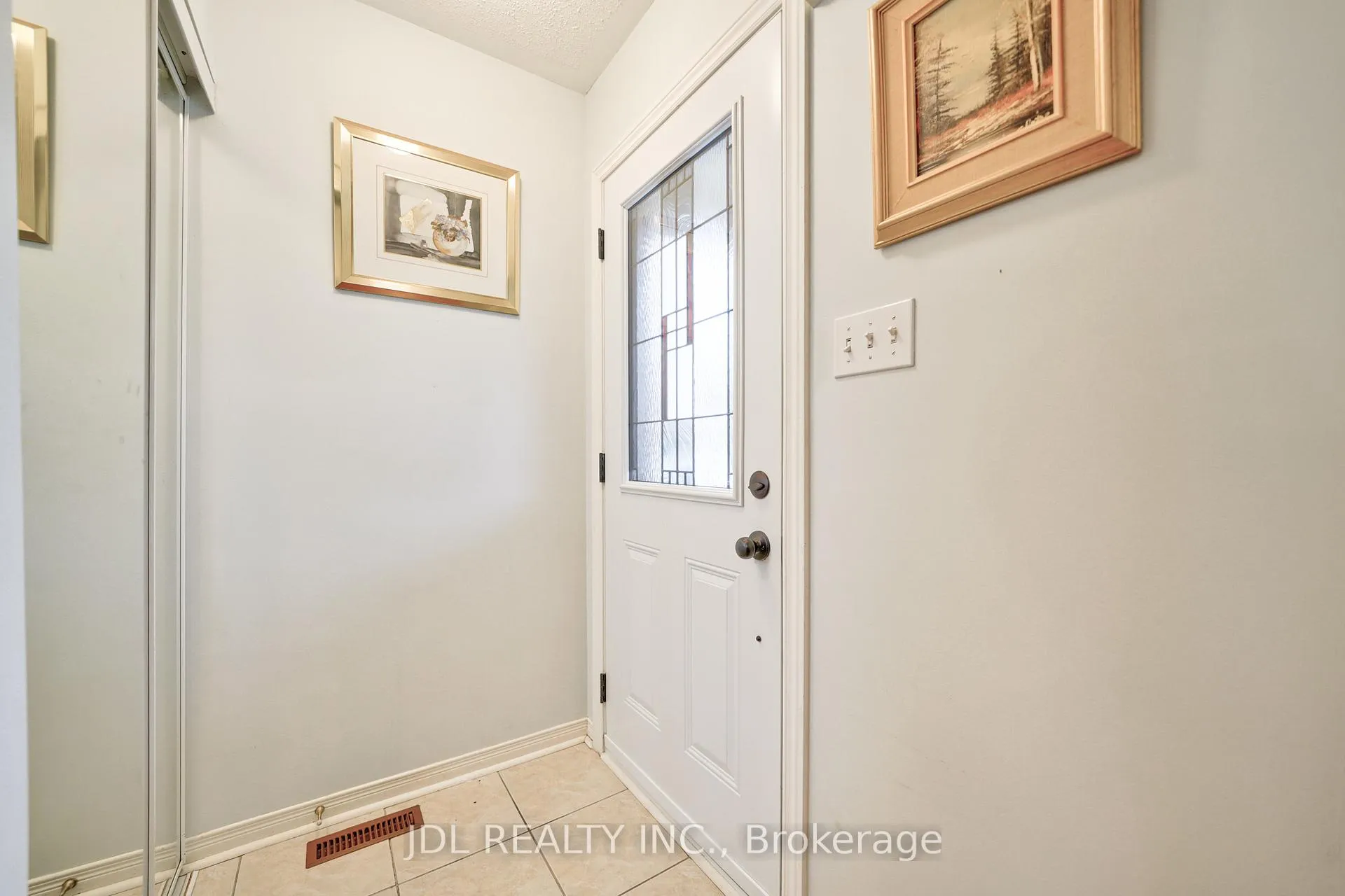 Photo 2 of 20 Tulle Avenue, Vaughan, Vellore Village — HOMEH