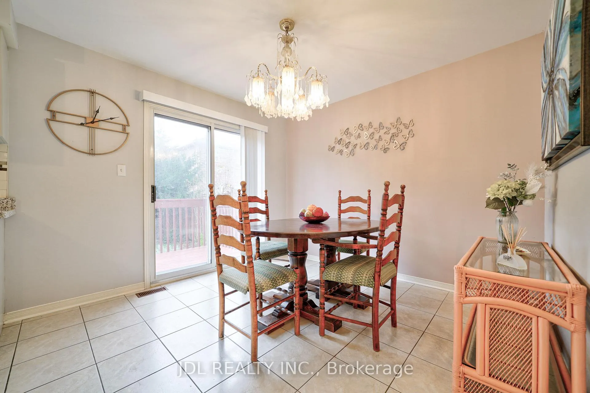 Photo 13 of 20 Tulle Avenue, Vaughan, Vellore Village — HOMEH