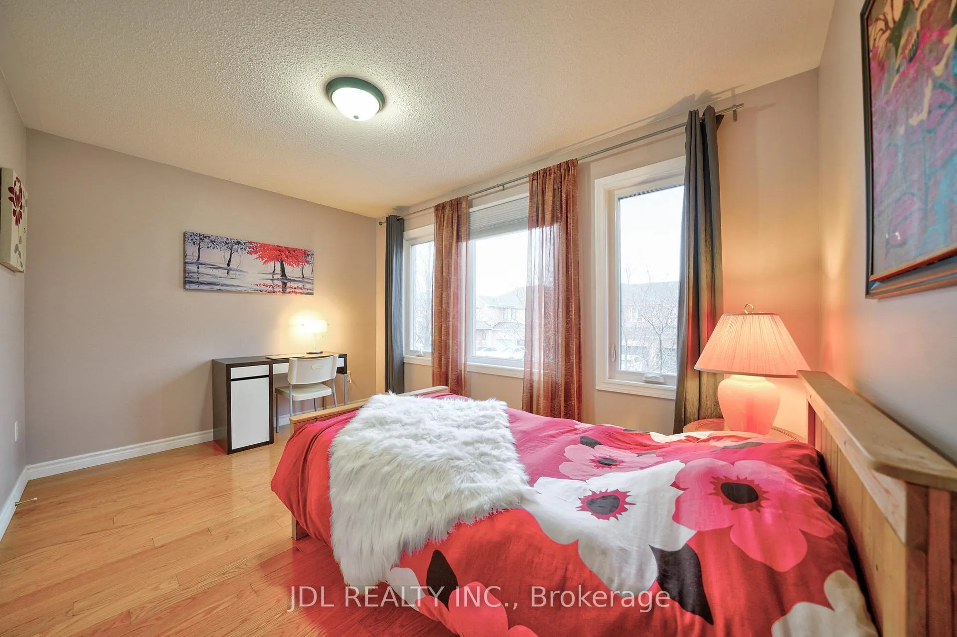 Photo 21 of 20 Tulle Avenue, Vaughan, Vellore Village — HOMEH