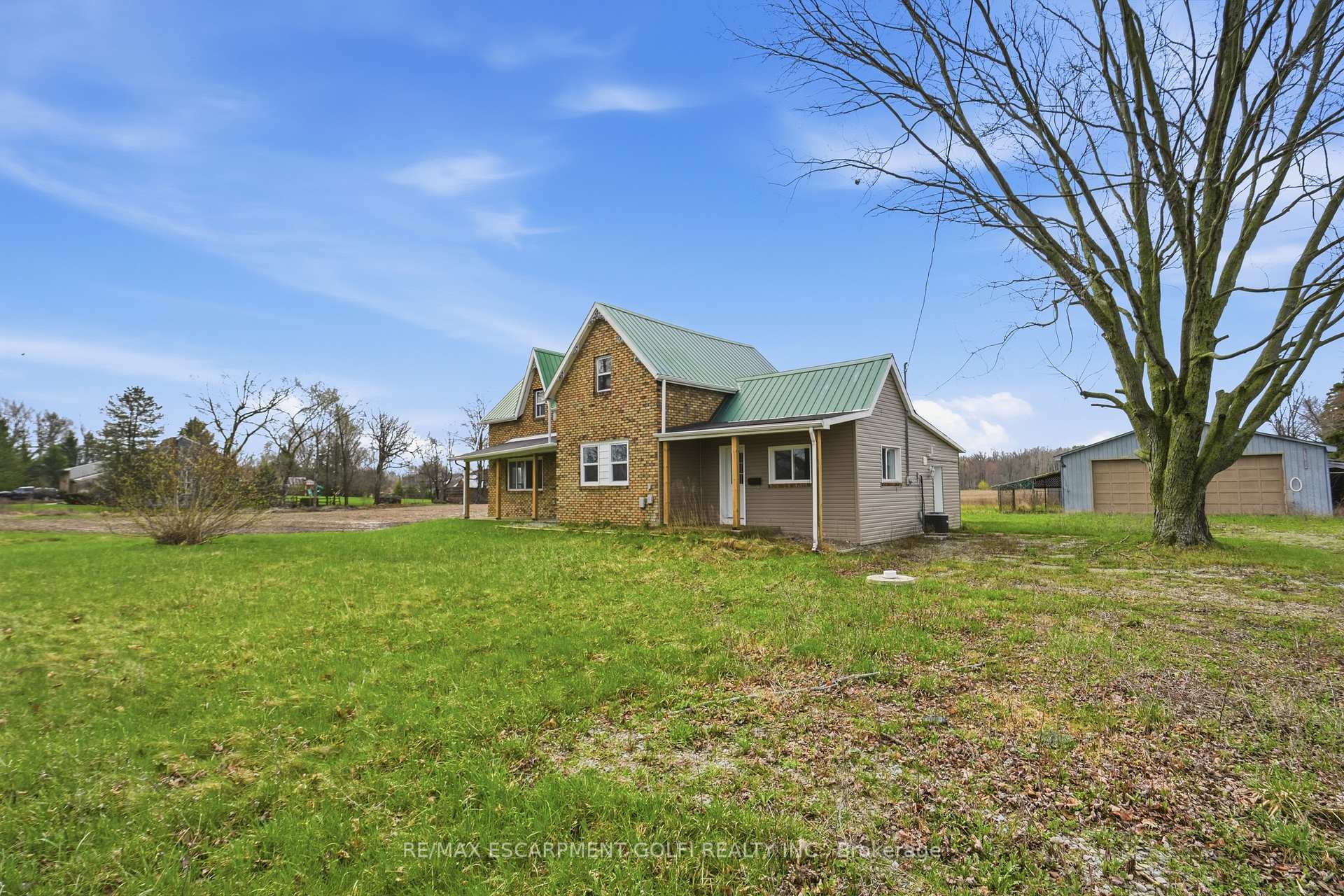 Photo 3 of 53 Young Road, Haldimand, Dunnville — HOMEH