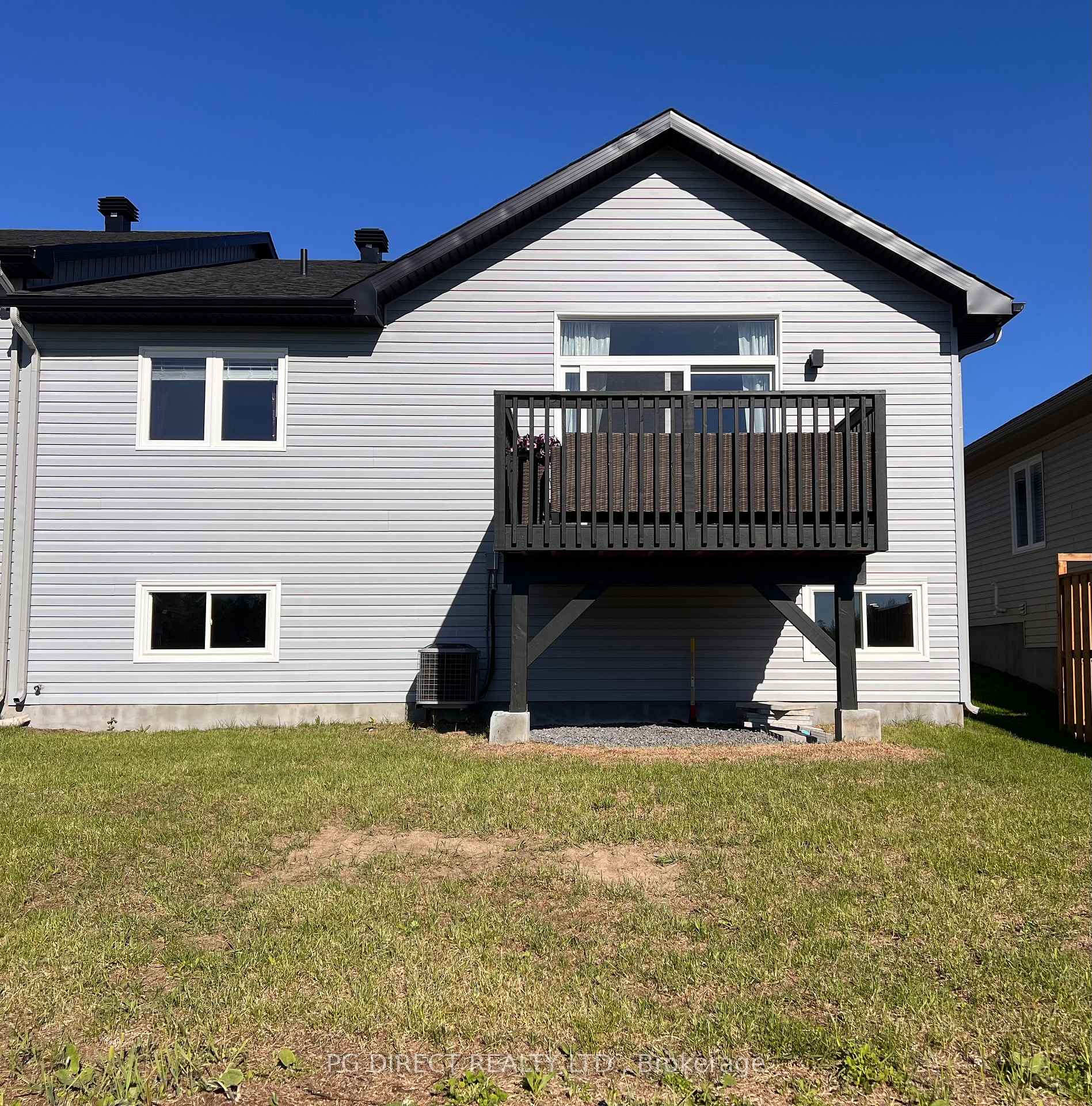 Photo 16 of 4 Yade Road, Arnprior, Arnprior — HOMEH
