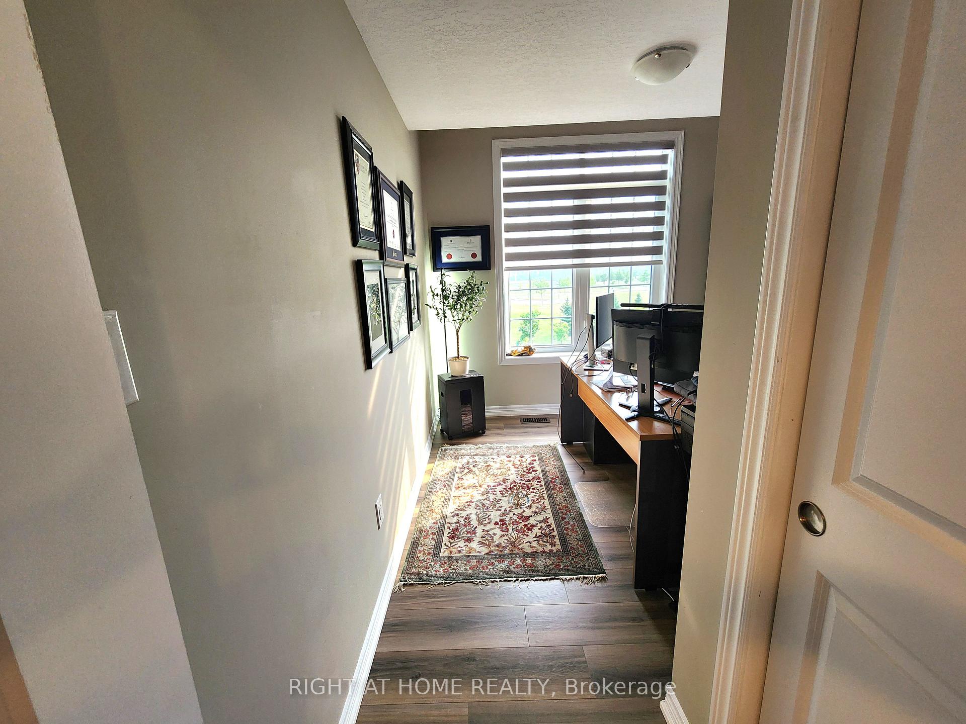 Photo 19 of 3108 Postridge Drive, Oakville, Joshua Meadows — HOMEH
