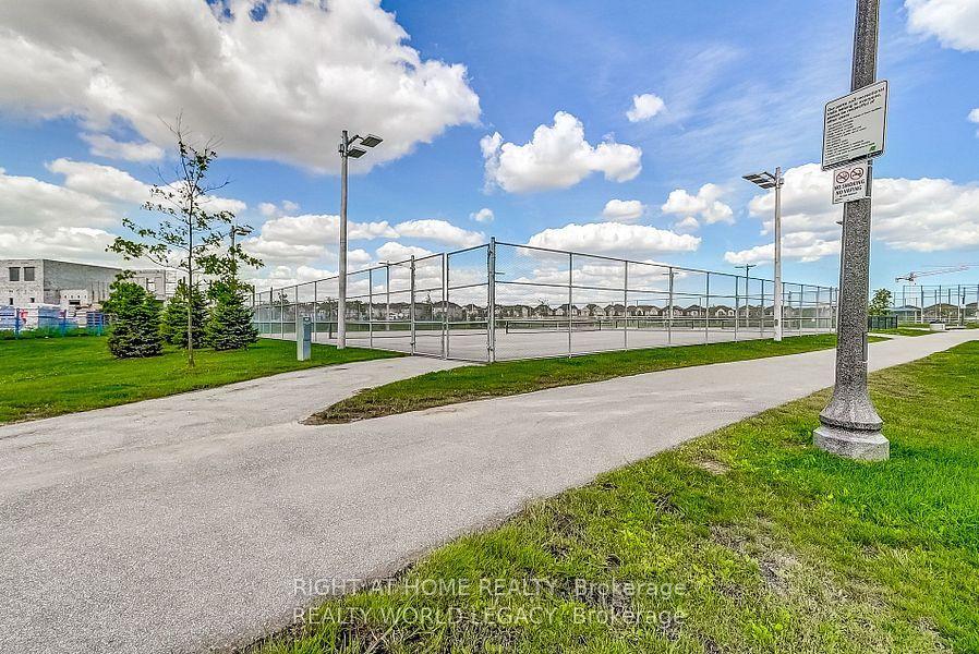 Photo 23 of 3108 Postridge Drive, Oakville, Joshua Meadows — HOMEH