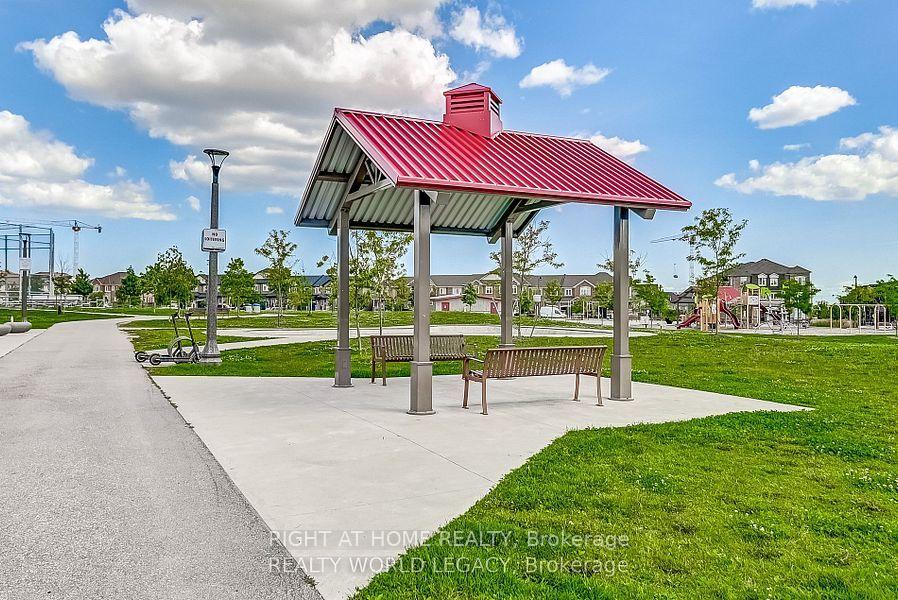 Photo 24 of 3108 Postridge Drive, Oakville, Joshua Meadows — HOMEH