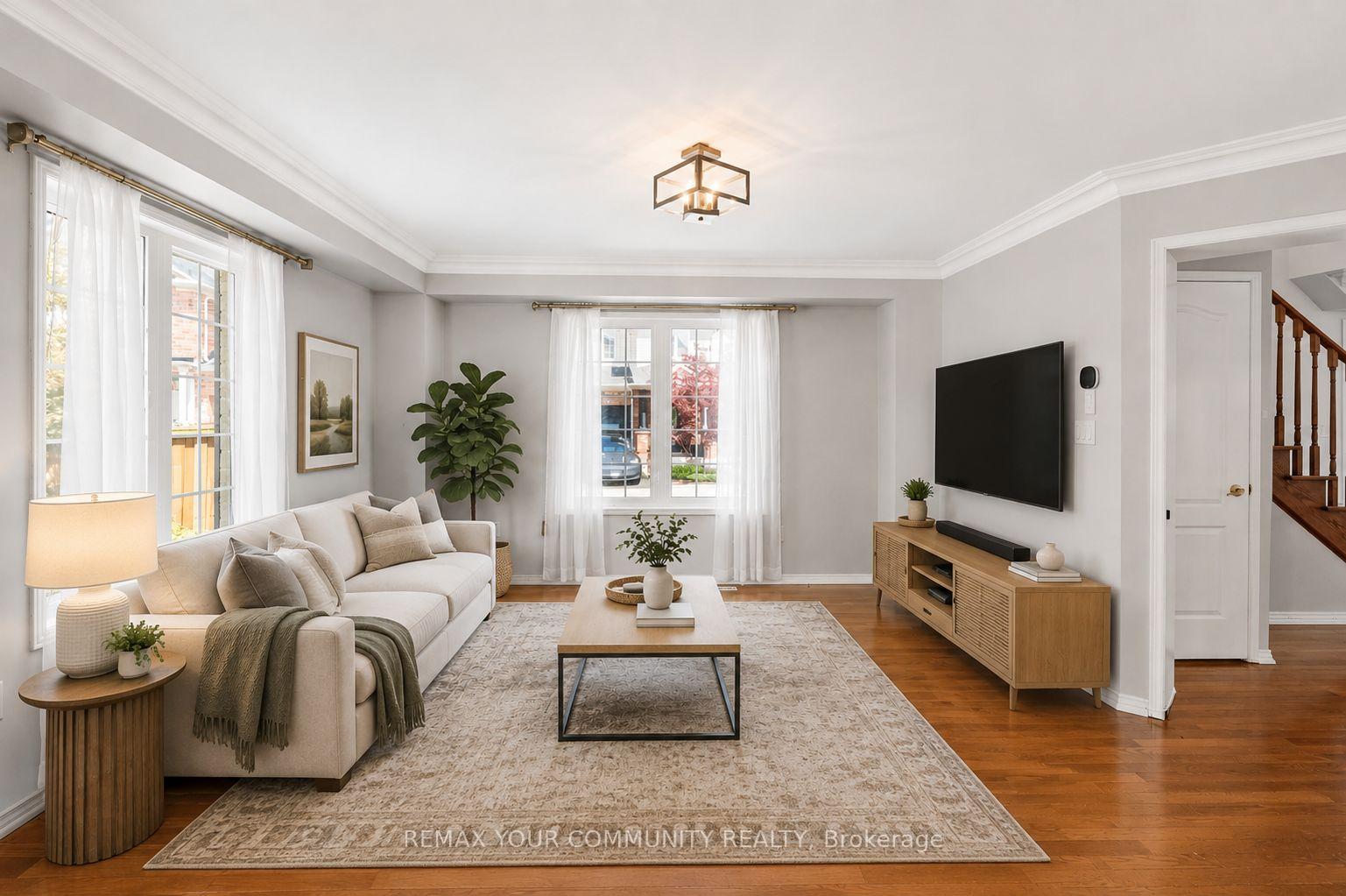 Photo 10 of 18 Telstar Way, Whitby, Brooklin — HOMEH