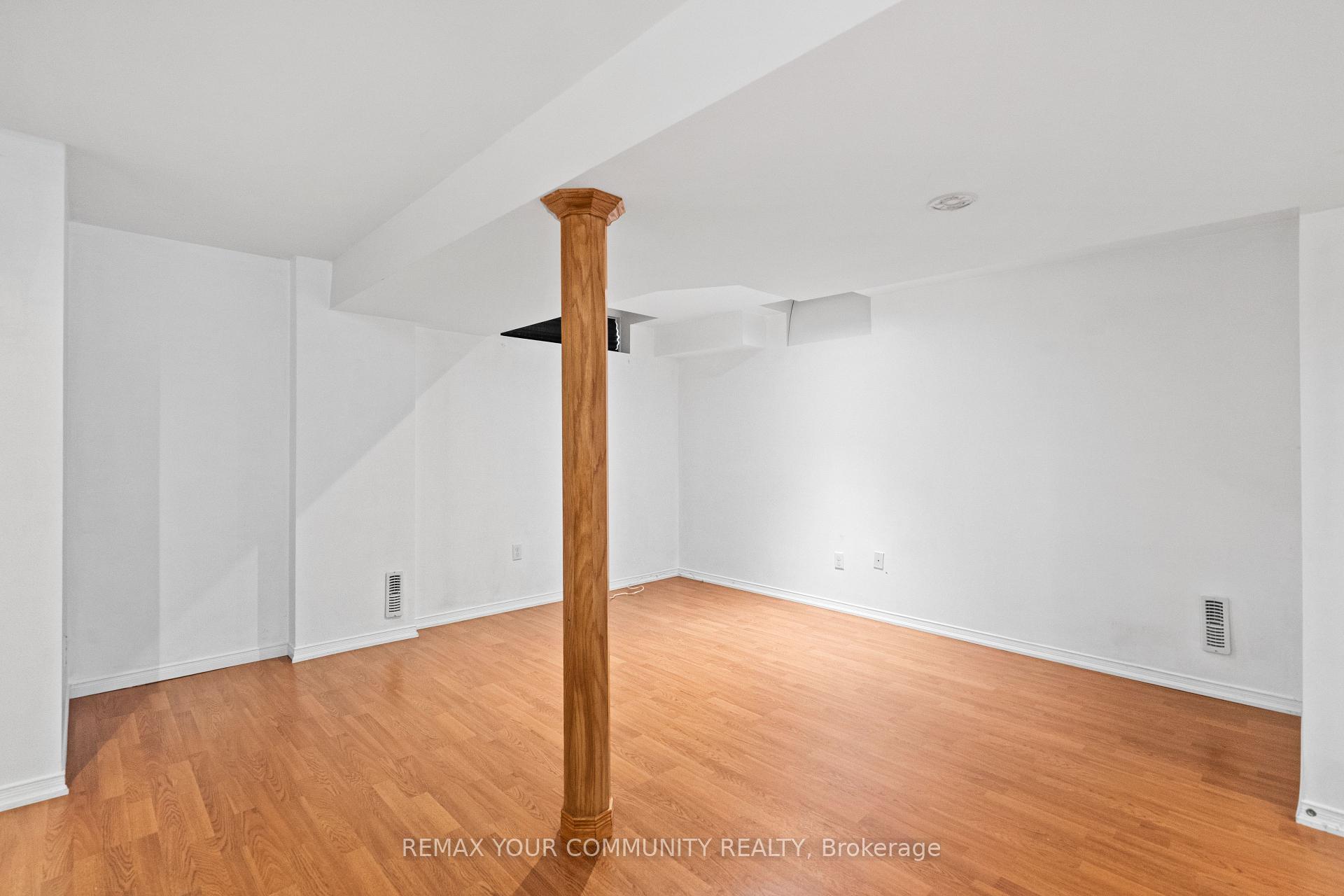 Photo 35 of 18 Telstar Way, Whitby, Brooklin — HOMEH