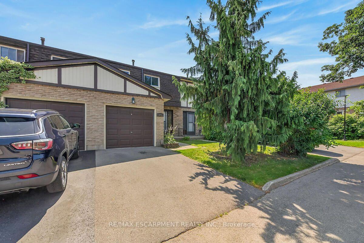 Photo 5 of Unit 24, 300 Rexford Drive, Hamilton, Randall — HOMEH