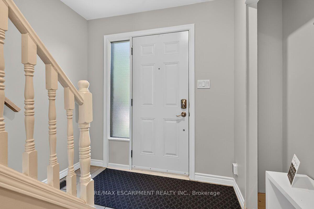 Photo 7 of Unit 24, 300 Rexford Drive, Hamilton, Randall — HOMEH