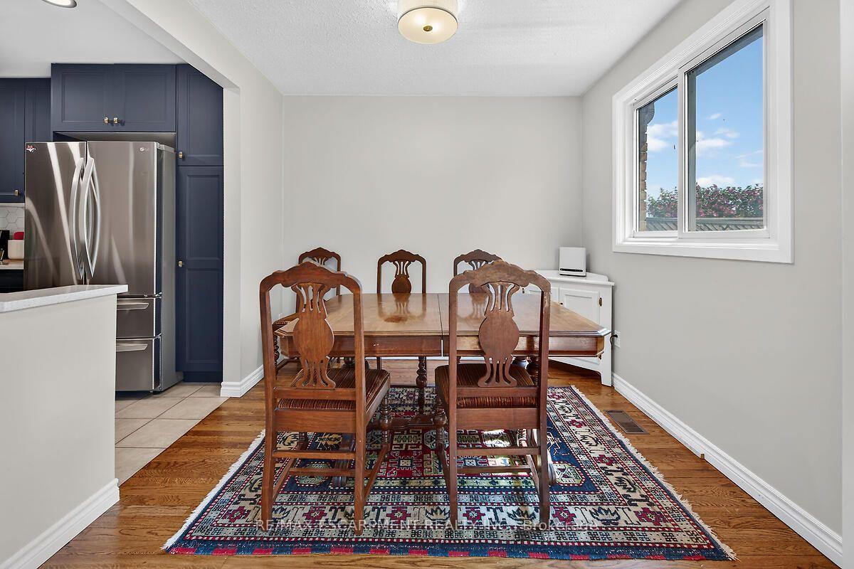 Photo 18 of Unit 24, 300 Rexford Drive, Hamilton, Randall — HOMEH