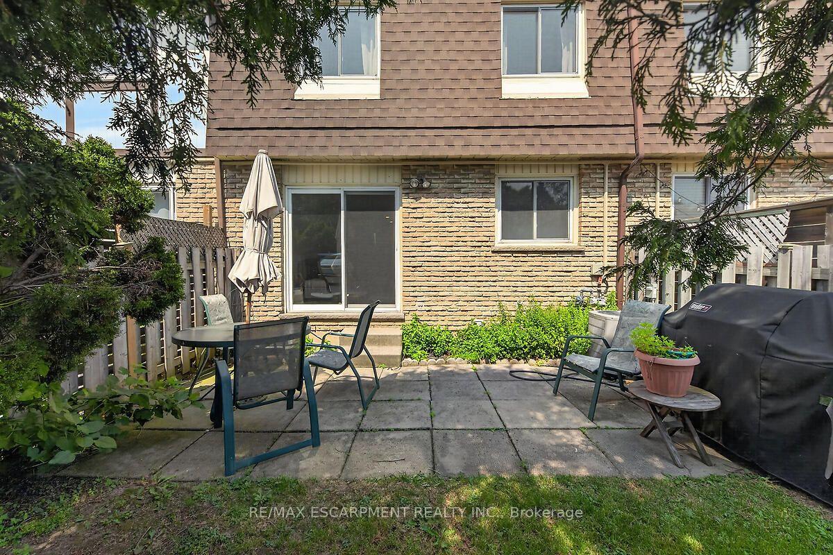 Photo 37 of Unit 24, 300 Rexford Drive, Hamilton, Randall — HOMEH