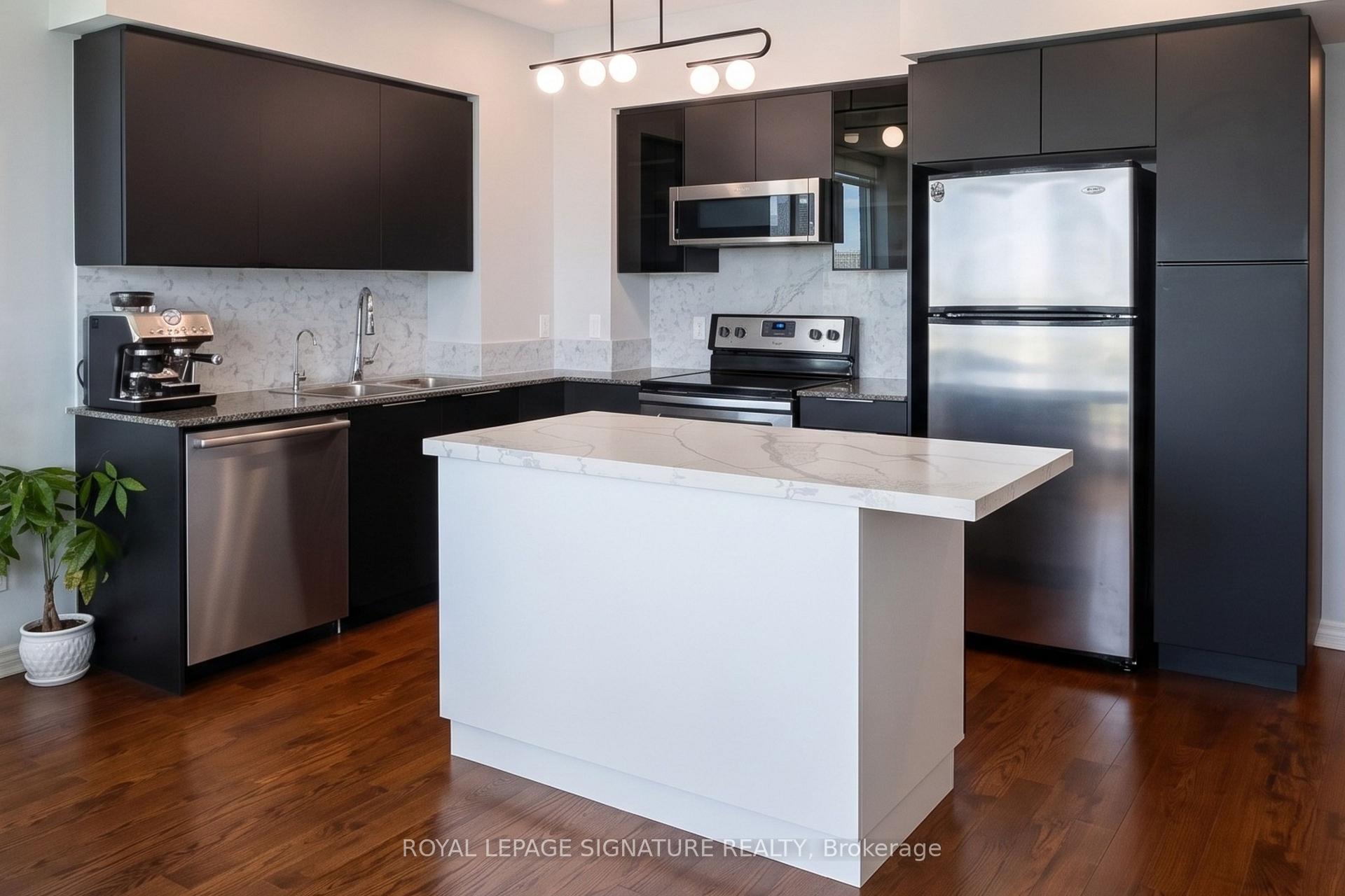 Photo 2 of Unit 1505, 2230 Lake Shore Boulevard, Etobicoke, Mimico — HOMEH