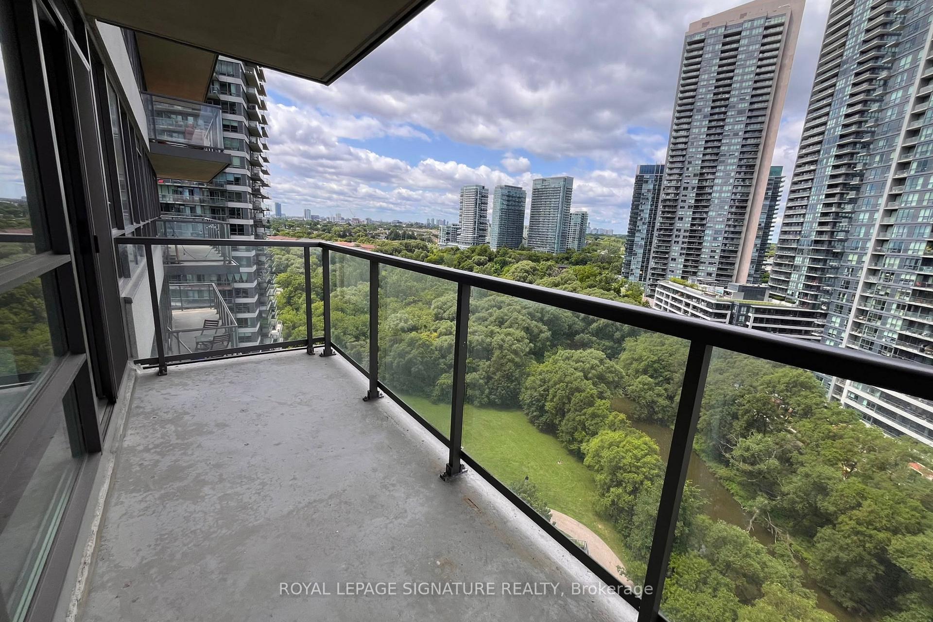 Photo 9 of Unit 1505, 2230 Lake Shore Boulevard, Etobicoke, Mimico — HOMEH