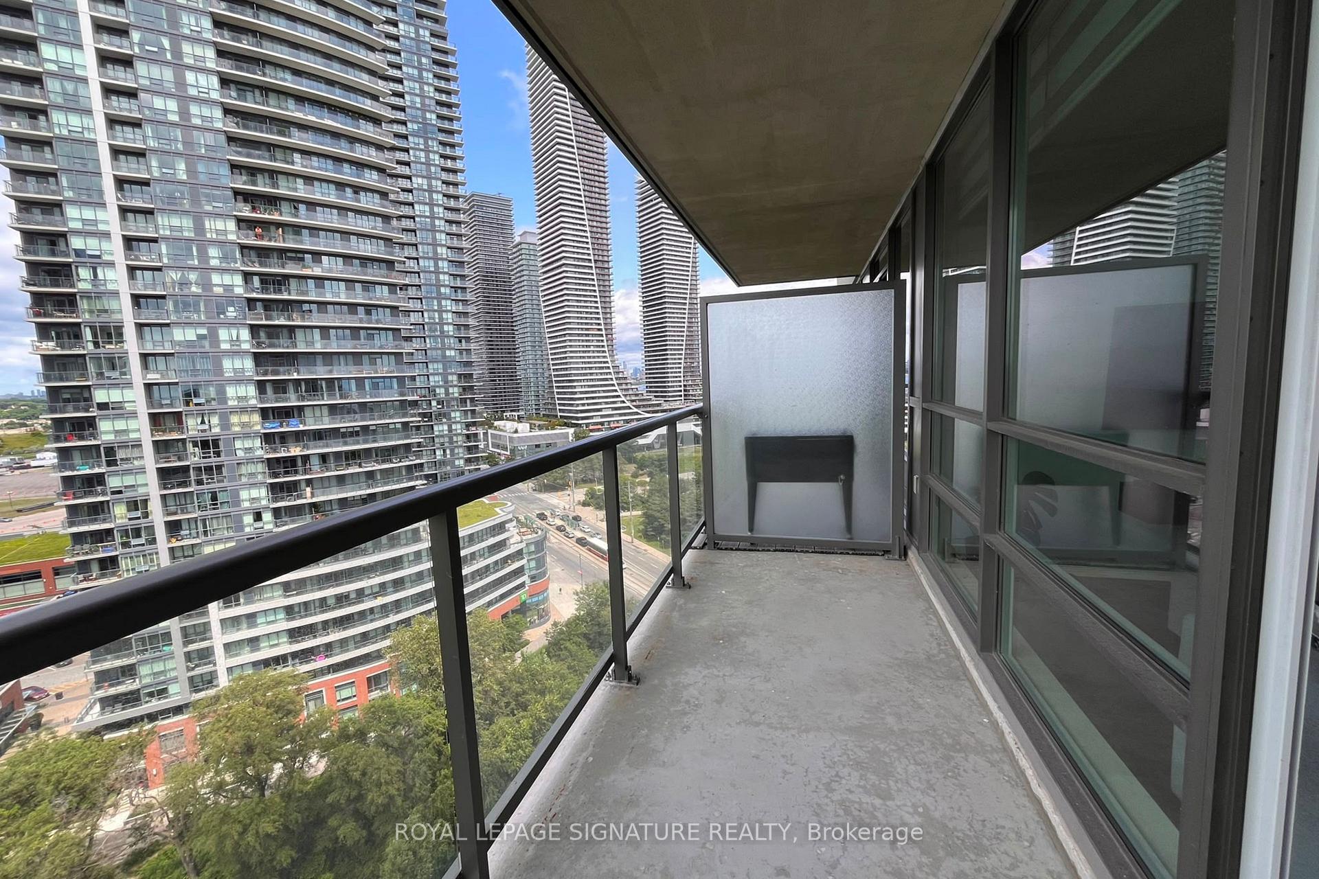 Photo 11 of Unit 1505, 2230 Lake Shore Boulevard, Etobicoke, Mimico — HOMEH
