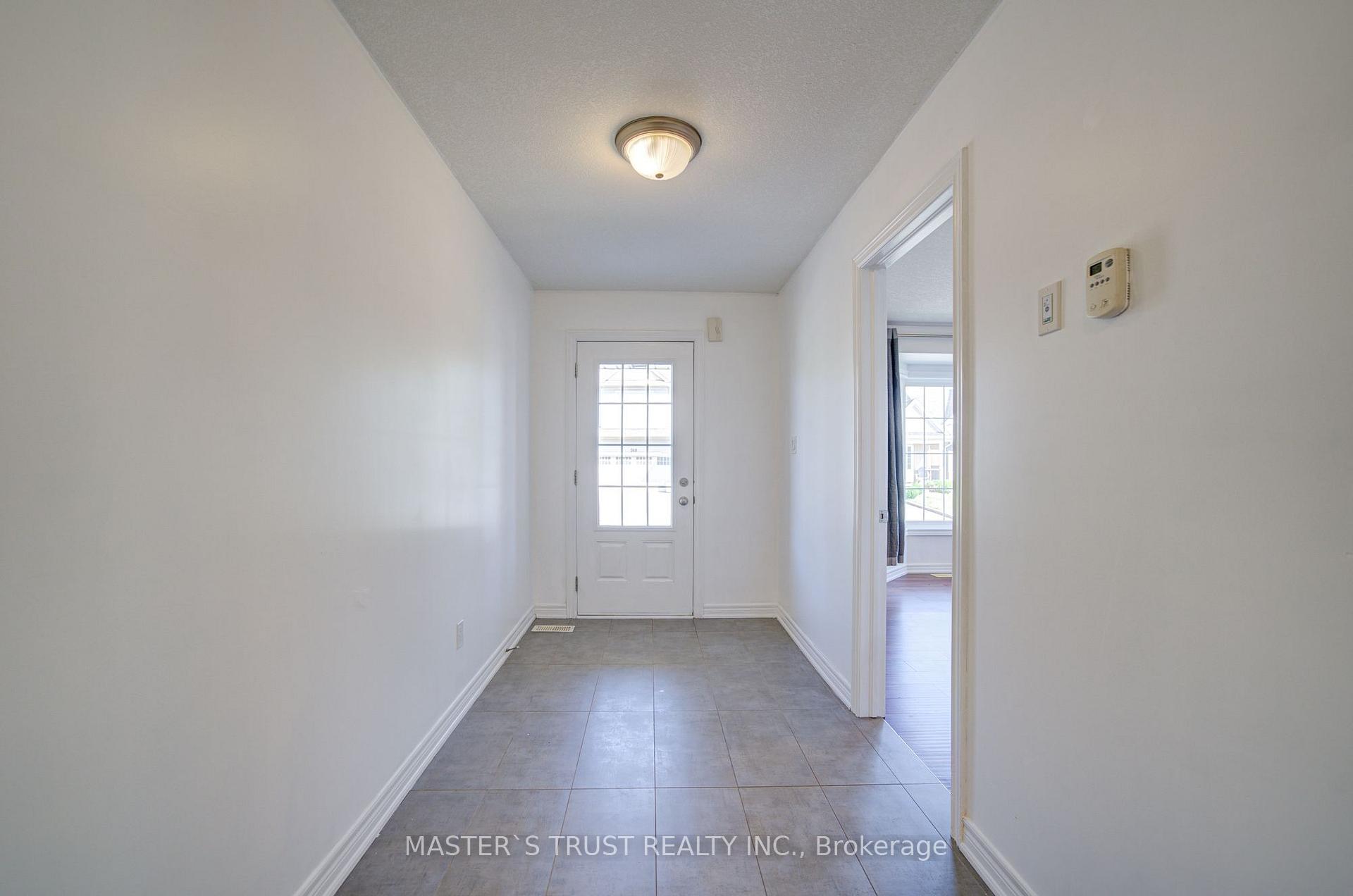 Photo 2 of 569 Grange Way, Peterborough, Northcrest Ward 5 — HOMEH