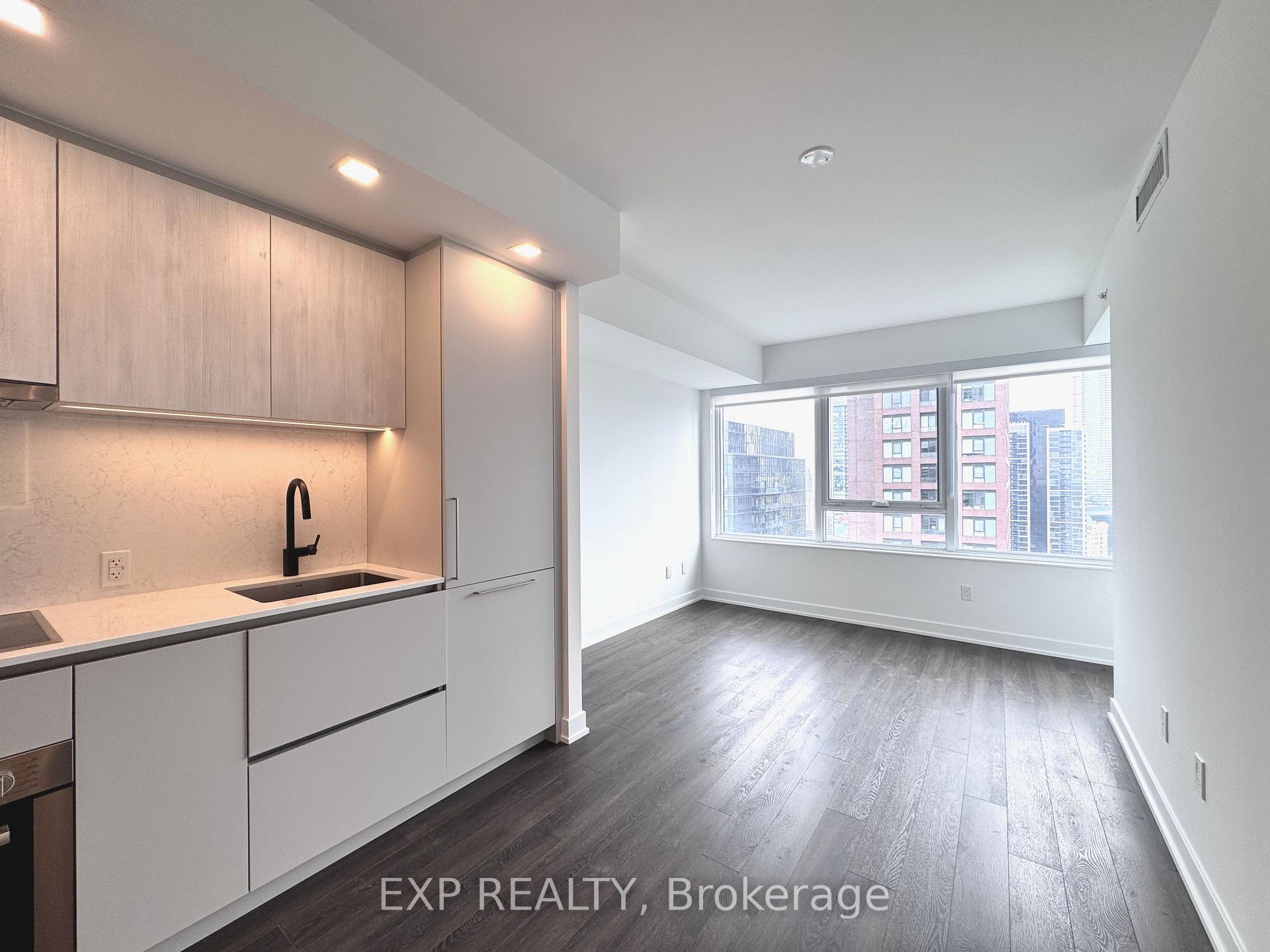 Photo 5 of Unit 3503, 609 Sherbourne Street, Toronto, North St. James Town — HOMEH