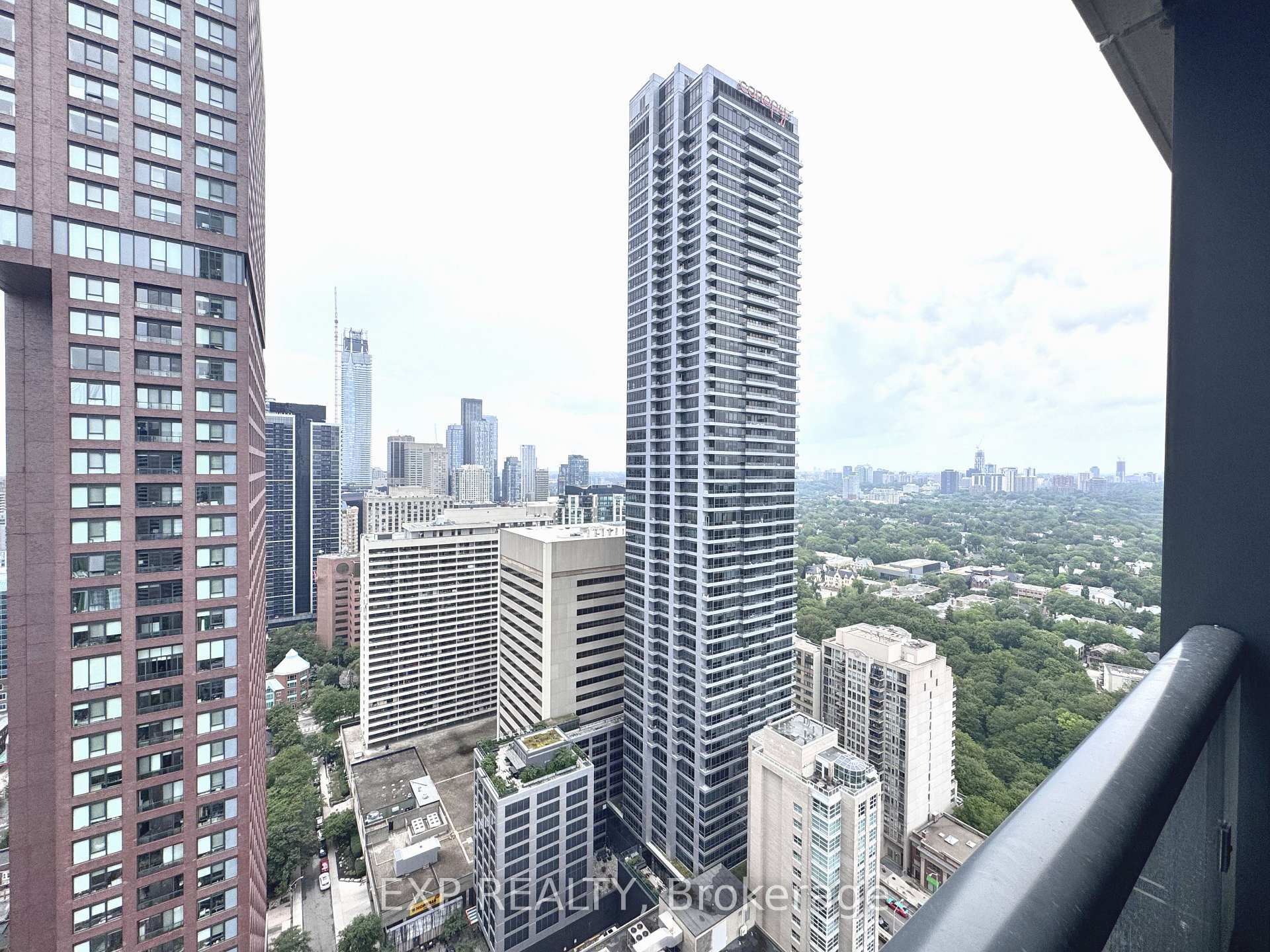 Photo 11 of Unit 3503, 609 Sherbourne Street, Toronto, North St. James Town — HOMEH