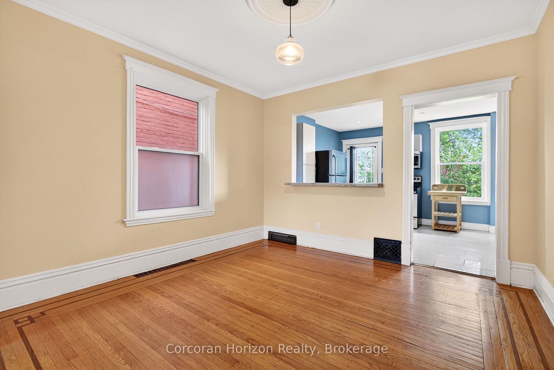 Photo 14 of 520 John Street N, Hamilton, North End — HOMEH
