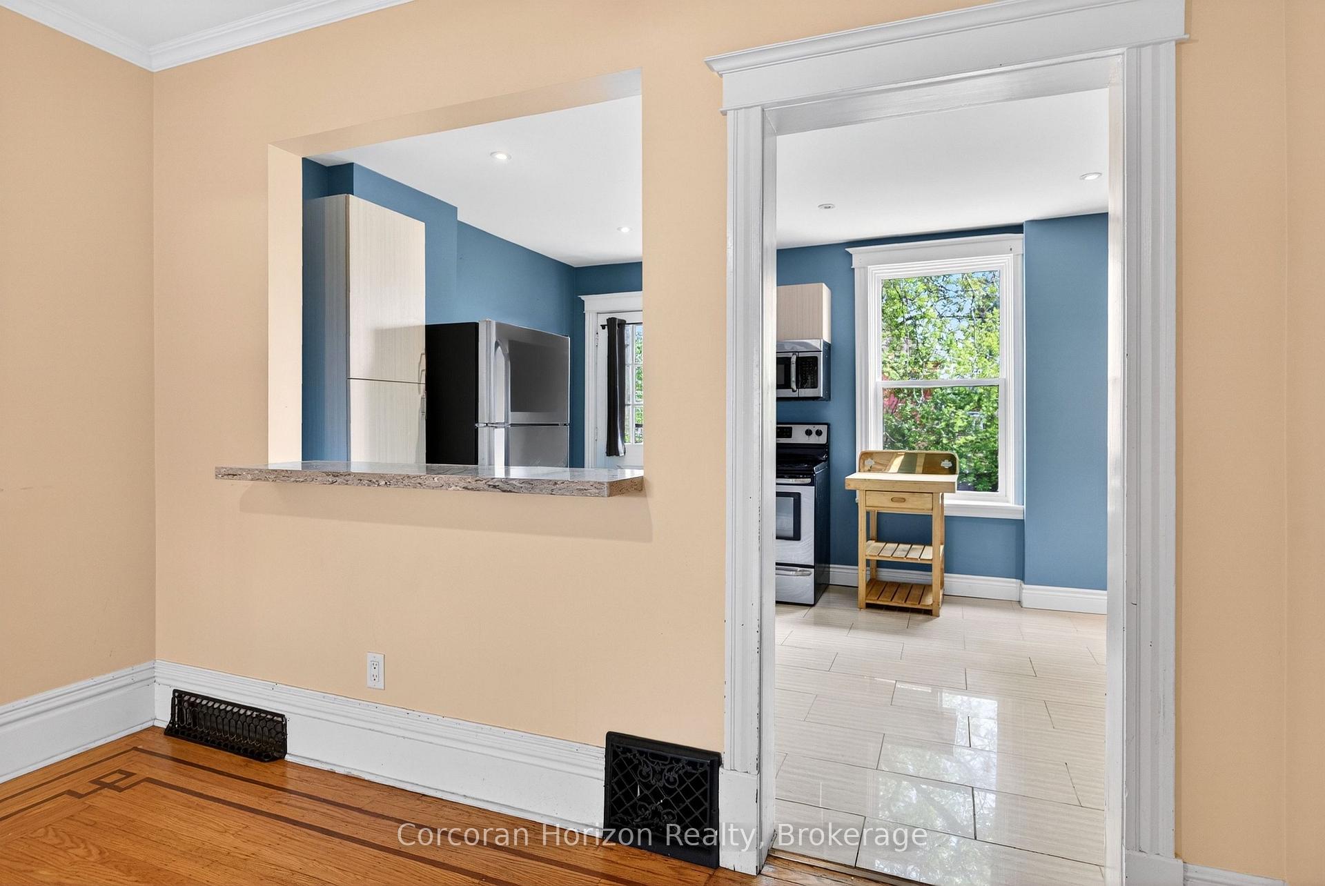 Photo 15 of 520 John Street N, Hamilton, North End — HOMEH