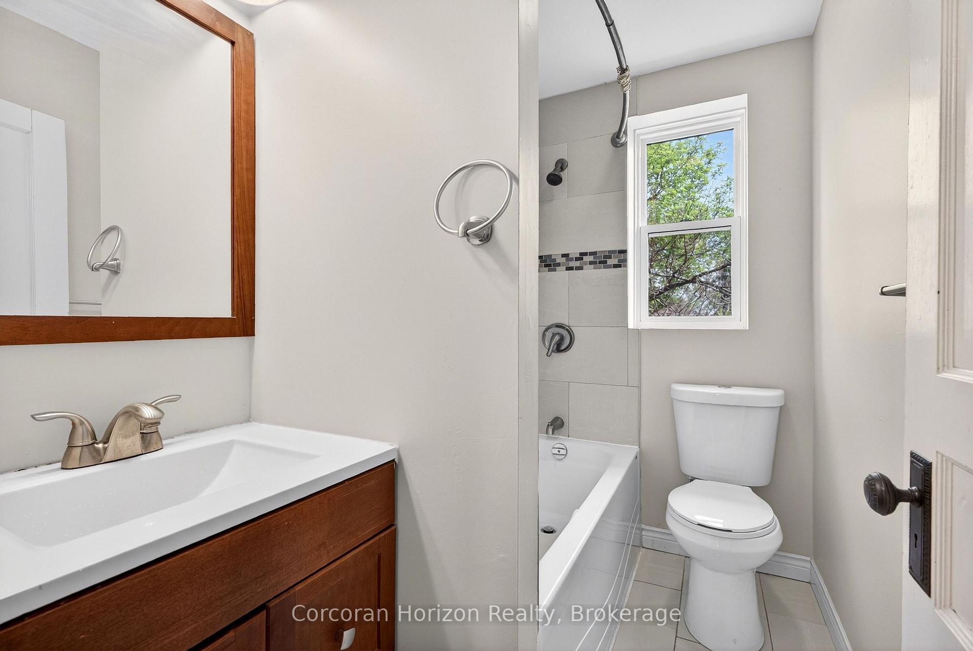 Photo 36 of 520 John Street N, Hamilton, North End — HOMEH