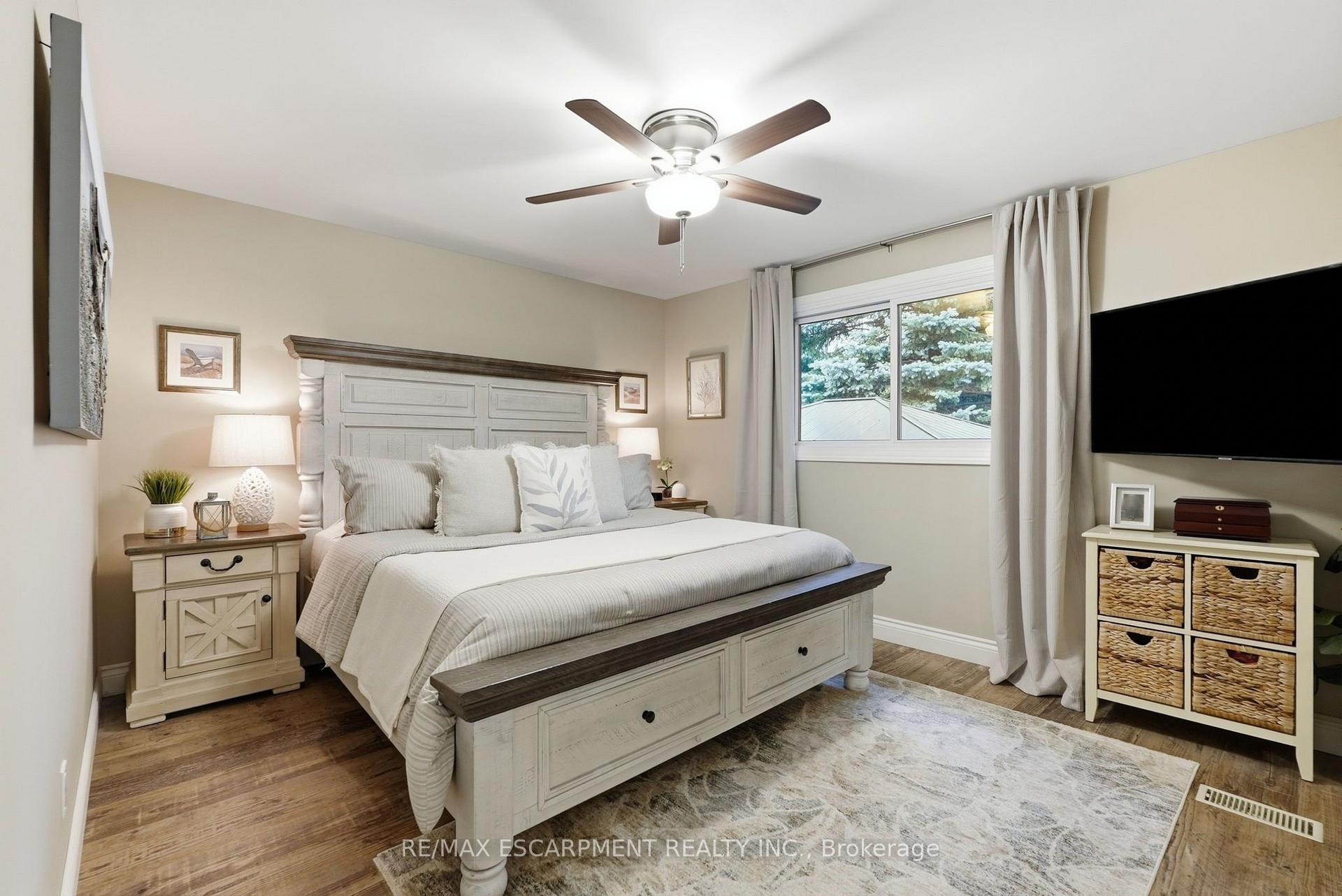 Photo 17 of 224 Athenia Drive, Hamilton, Stoney Creek Mountain — HOMEH
