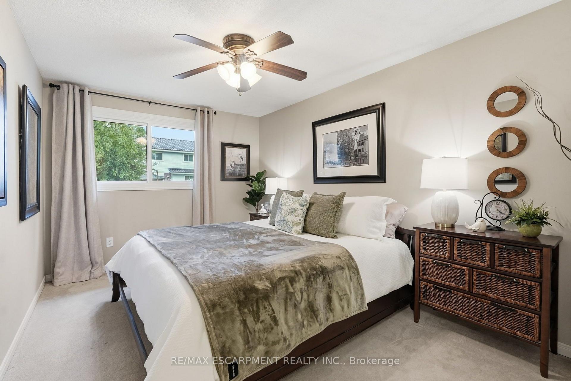 Photo 21 of 224 Athenia Drive, Hamilton, Stoney Creek Mountain — HOMEH