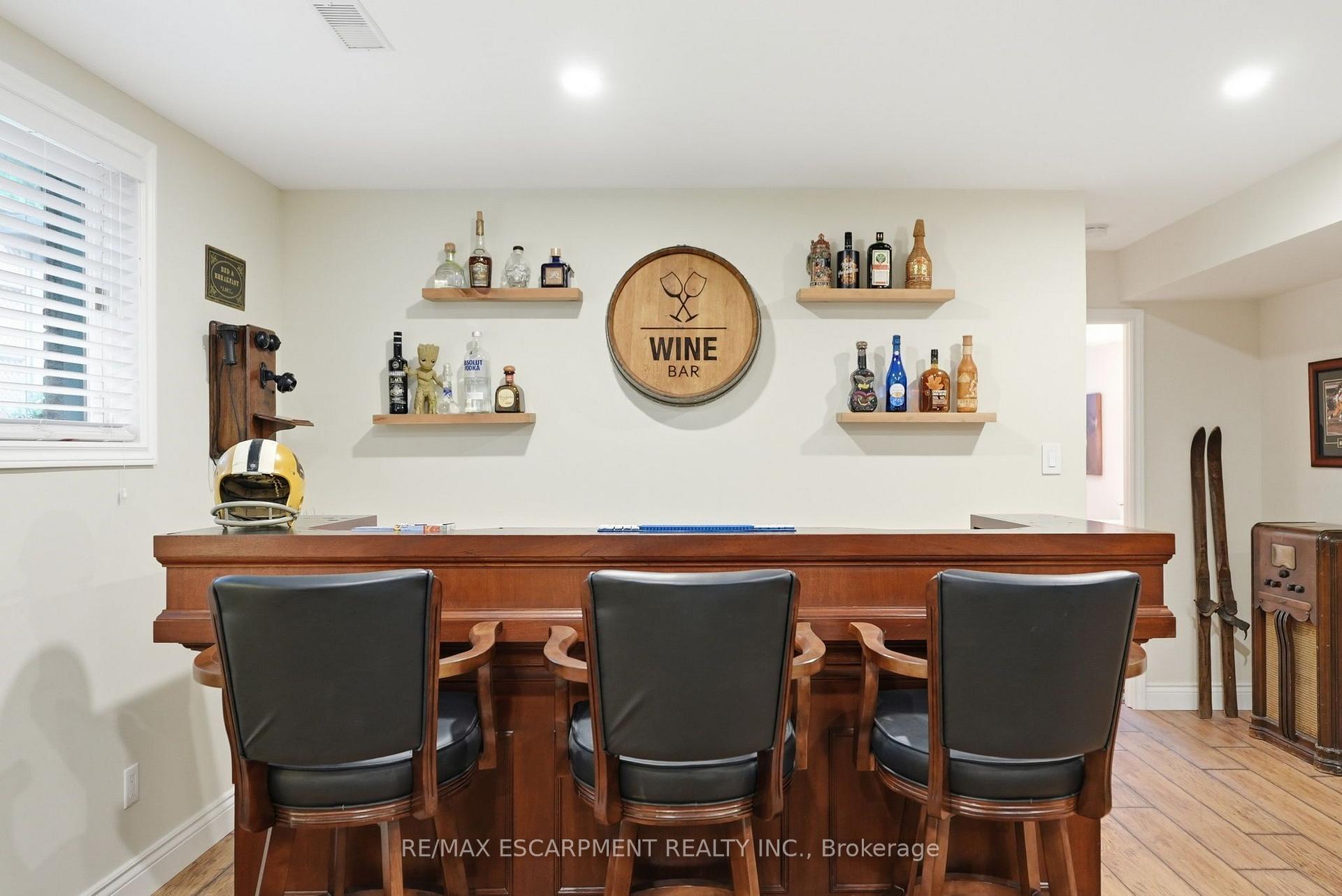 Photo 25 of 224 Athenia Drive, Hamilton, Stoney Creek Mountain — HOMEH