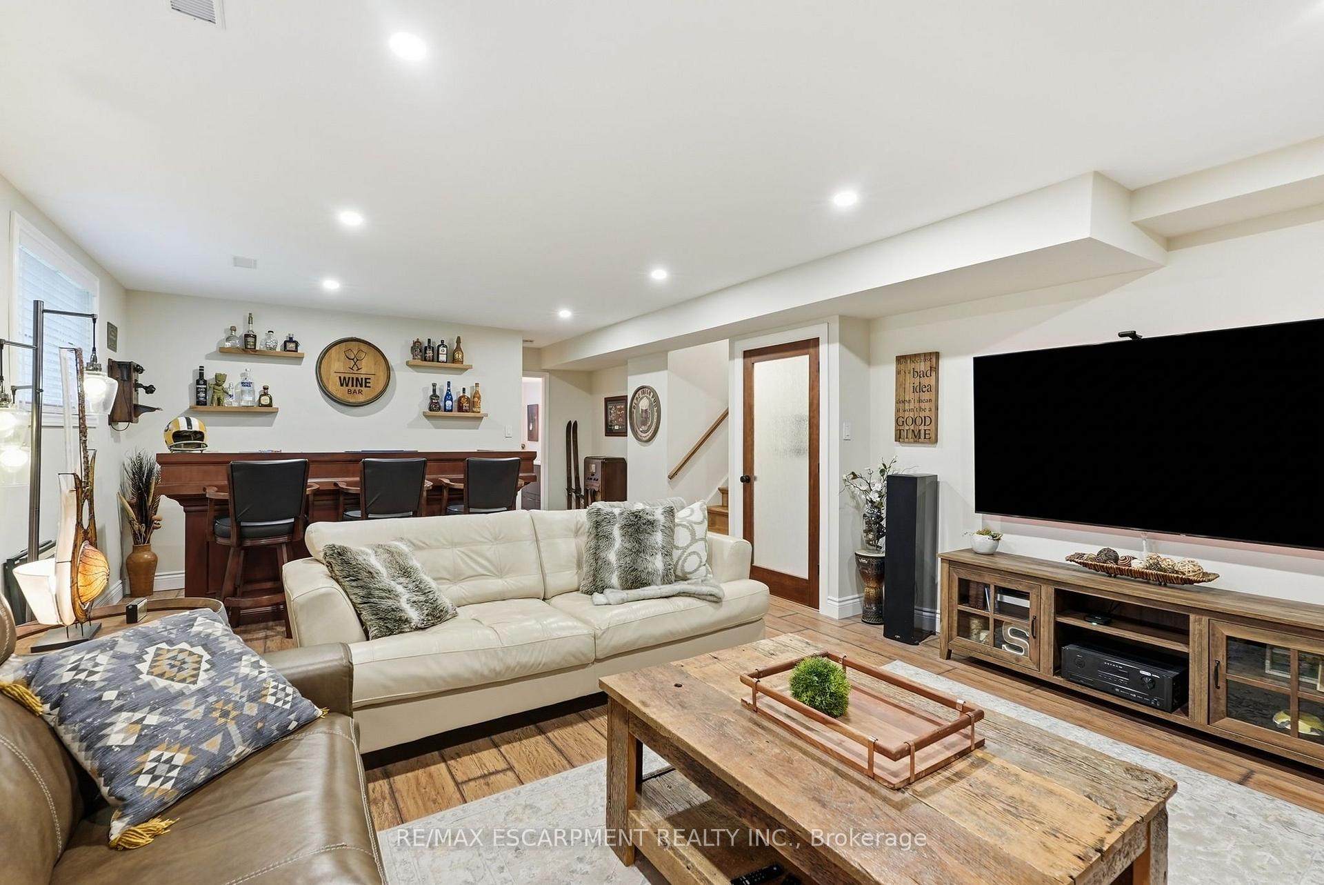 Photo 29 of 224 Athenia Drive, Hamilton, Stoney Creek Mountain — HOMEH
