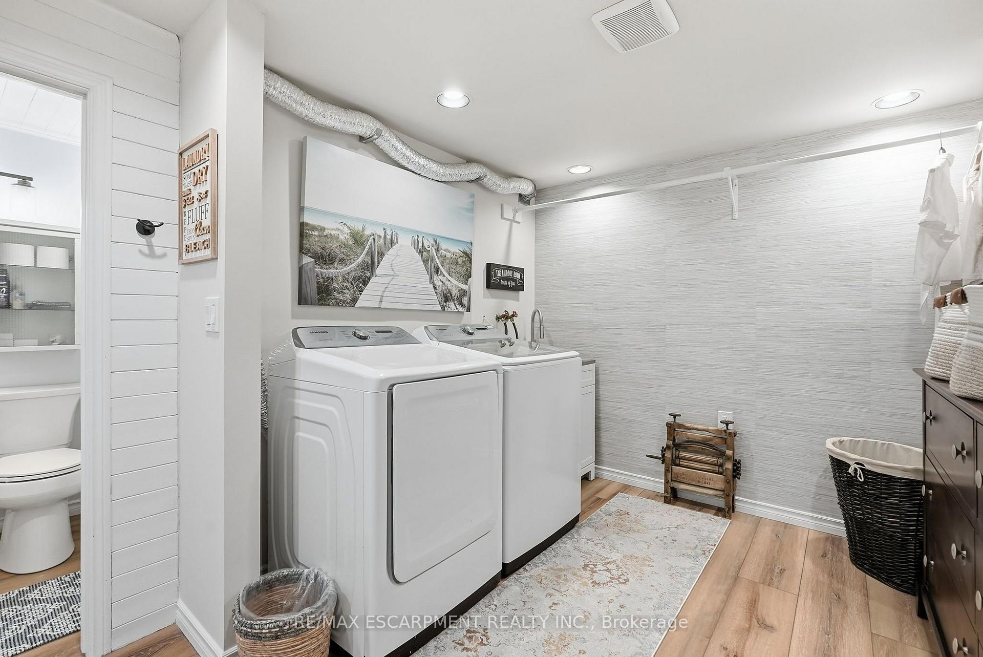 Photo 37 of 224 Athenia Drive, Hamilton, Stoney Creek Mountain — HOMEH