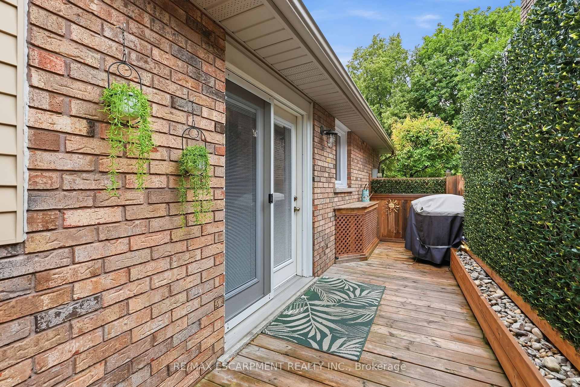 Photo 40 of 224 Athenia Drive, Hamilton, Stoney Creek Mountain — HOMEH