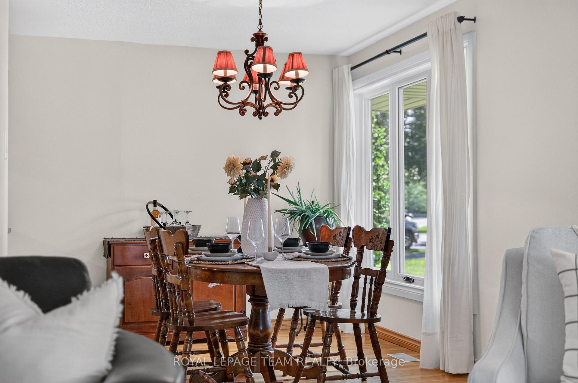 Photo 11 of 9 Laurentide Road, Ottawa, Arbeatha Park — HOMEH