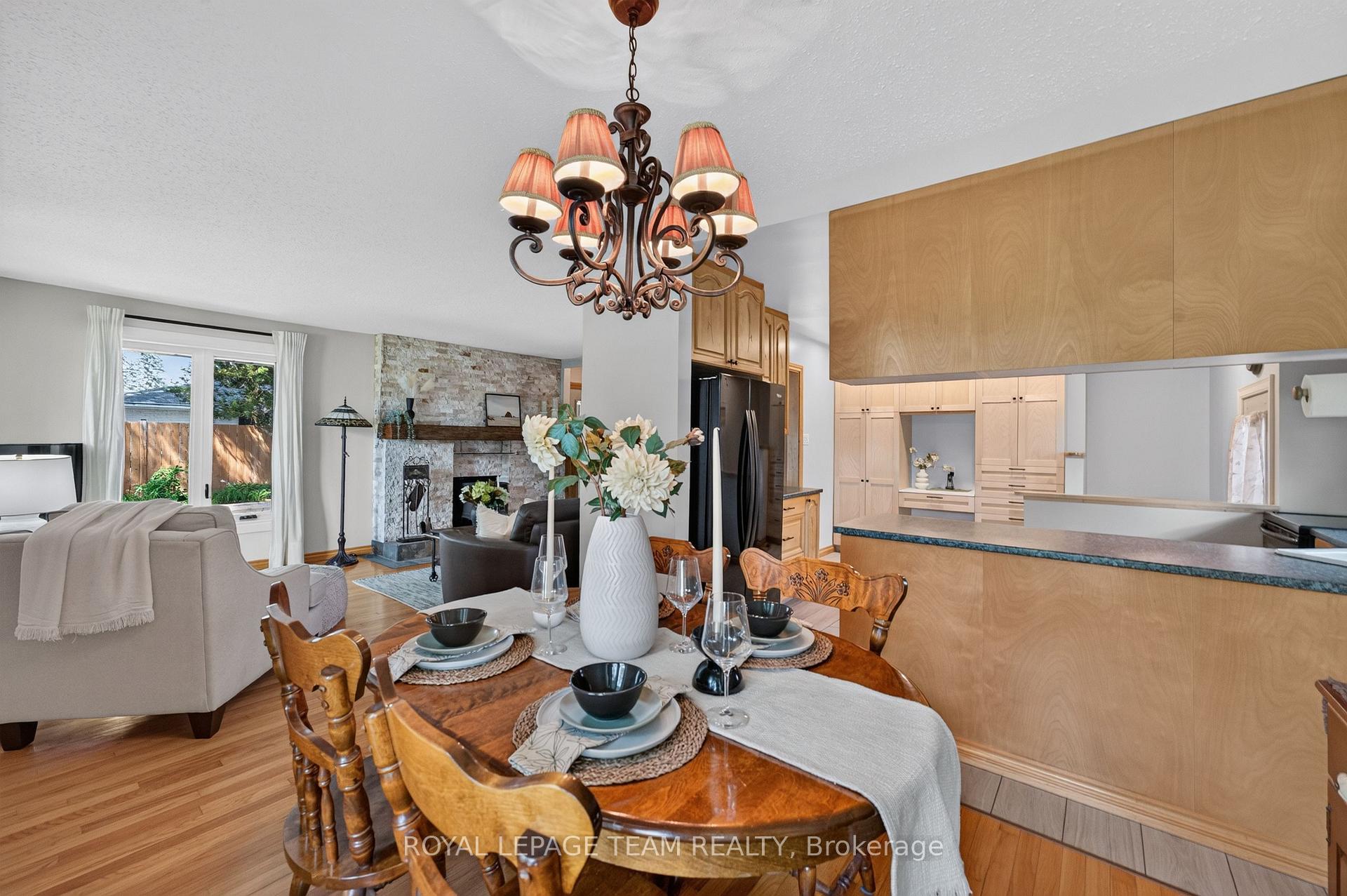 Photo 14 of 9 Laurentide Road, Ottawa, Arbeatha Park — HOMEH