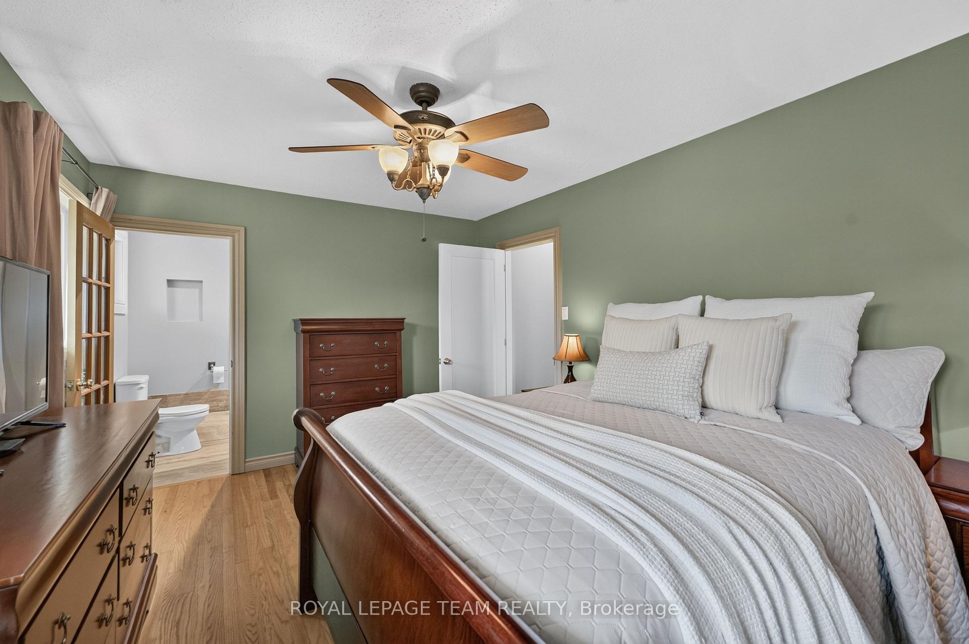 Photo 25 of 9 Laurentide Road, Ottawa, Arbeatha Park — HOMEH