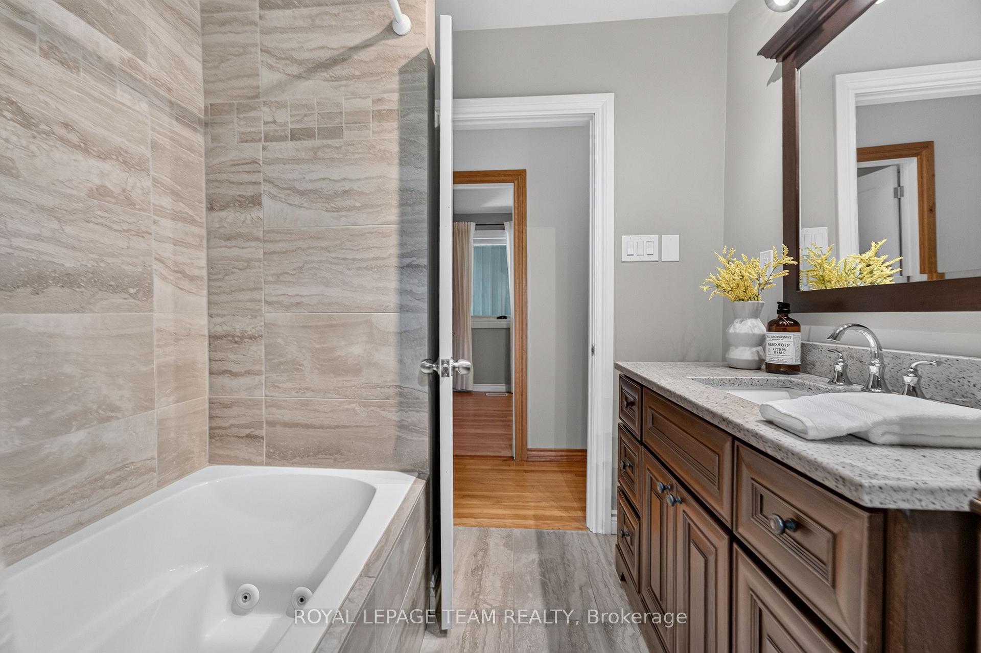 Photo 27 of 9 Laurentide Road, Ottawa, Arbeatha Park — HOMEH