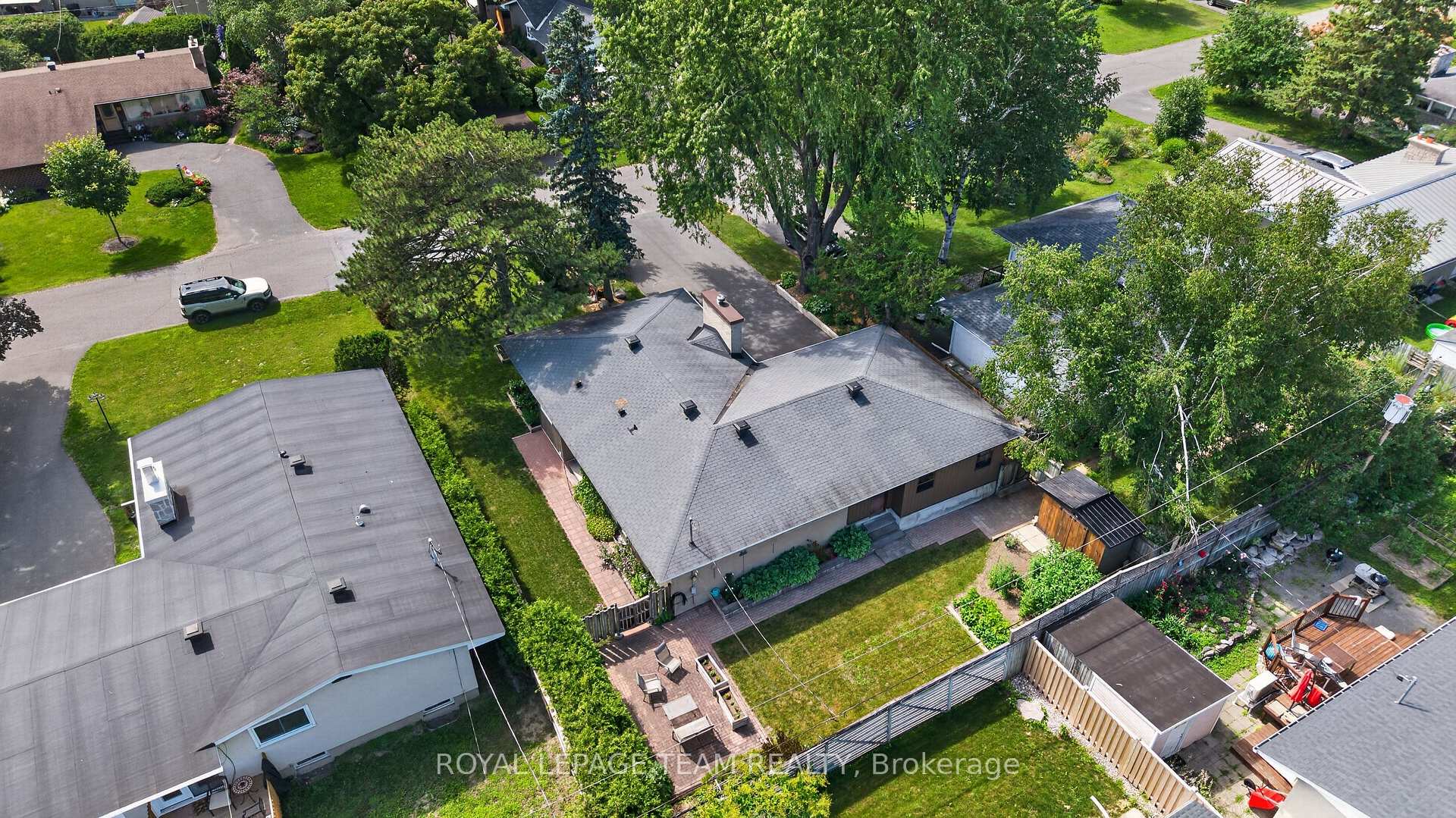 Photo 48 of 9 Laurentide Road, Ottawa, Arbeatha Park — HOMEH