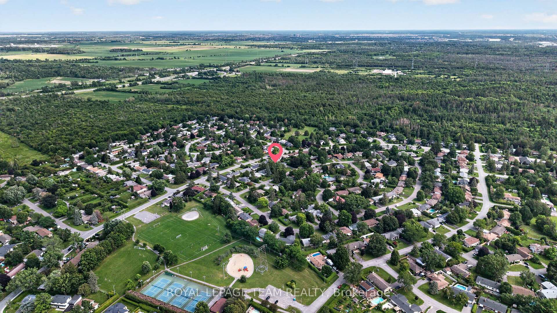 Photo 49 of 9 Laurentide Road, Ottawa, Arbeatha Park — HOMEH