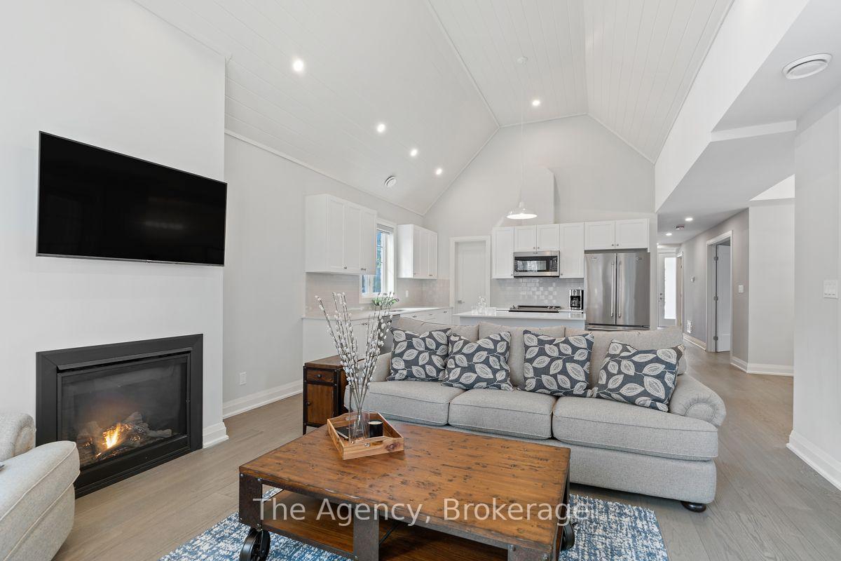 Photo 12 of Unit 39, 2054 Peninsula Road, Muskoka Lakes, Medora — HOMEH