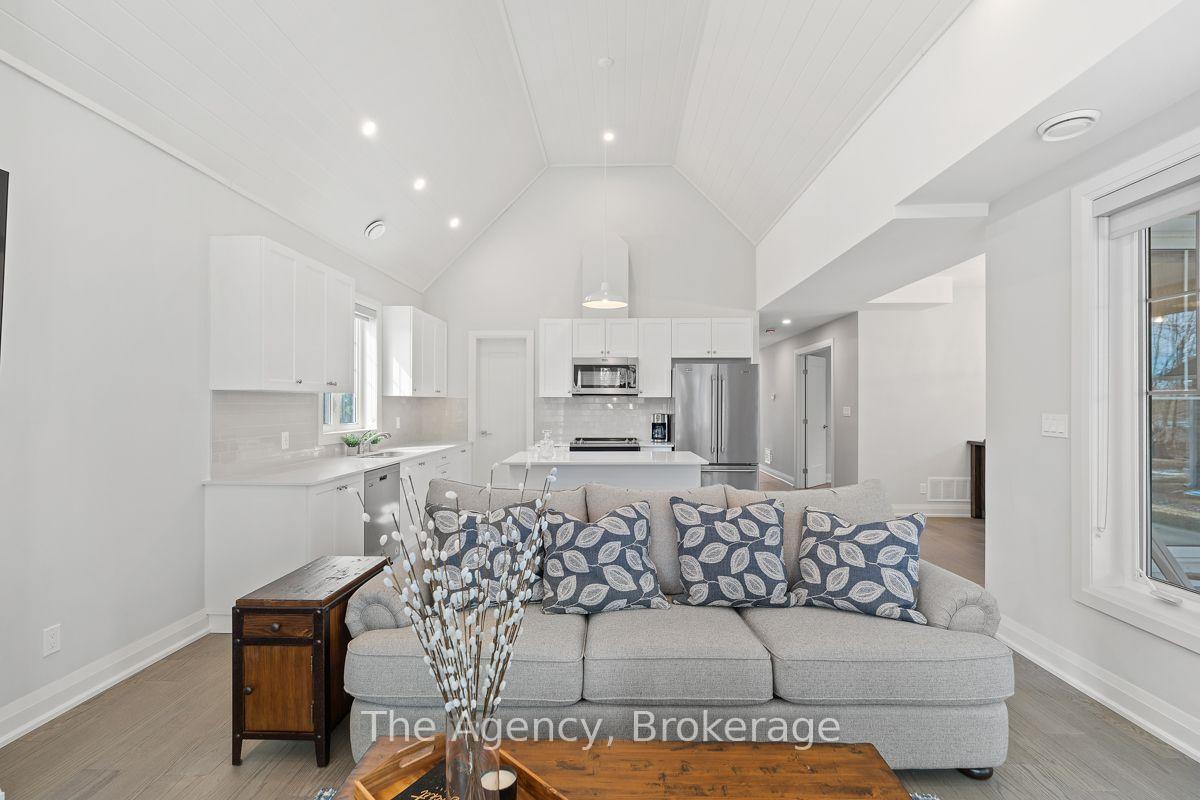 Photo 13 of Unit 39, 2054 Peninsula Road, Muskoka Lakes, Medora — HOMEH
