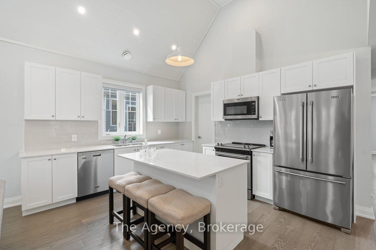 Photo 17 of Unit 39, 2054 Peninsula Road, Muskoka Lakes, Medora — HOMEH
