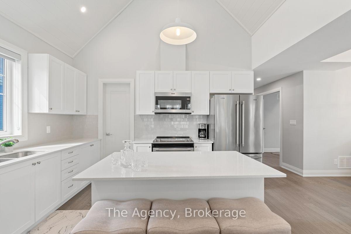 Photo 21 of Unit 39, 2054 Peninsula Road, Muskoka Lakes, Medora — HOMEH