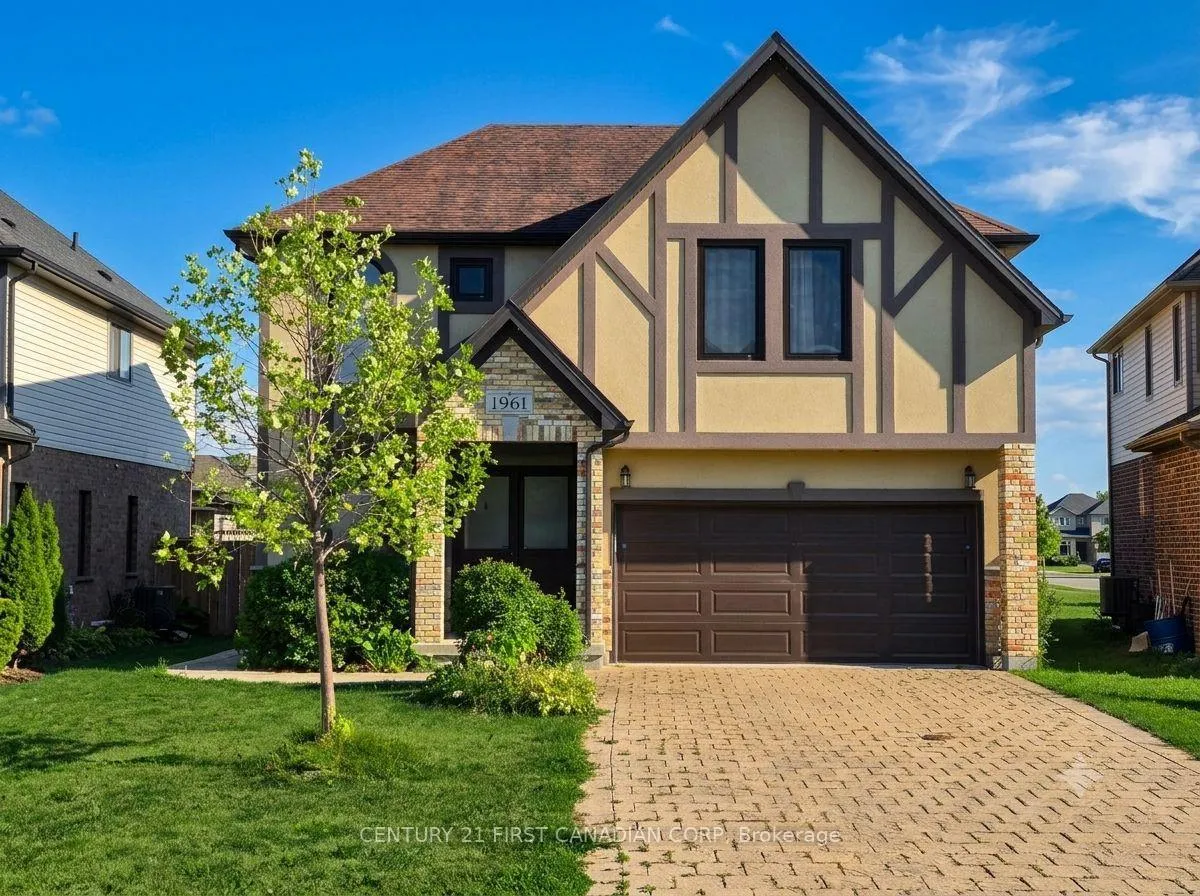 Photo 1 of 1961 Cedarpark Drive, London, North D — HOMEH