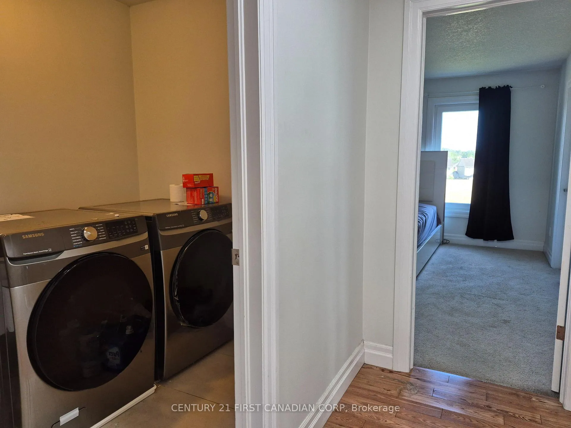 Photo 12 of 1961 Cedarpark Drive, London, North D — HOMEH