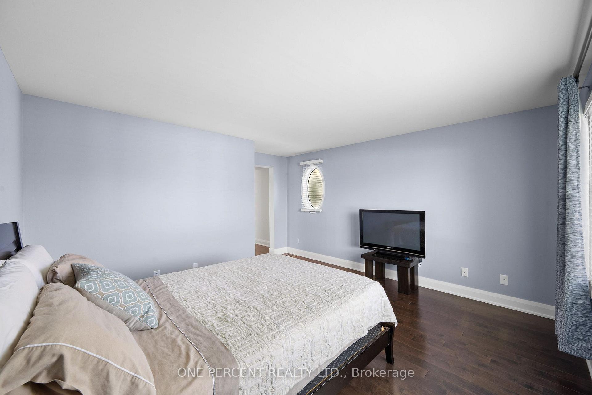 Photo 24 of 8 Rastila Crescent, Ottawa, Hunt Club Park/Greenboro — HOMEH