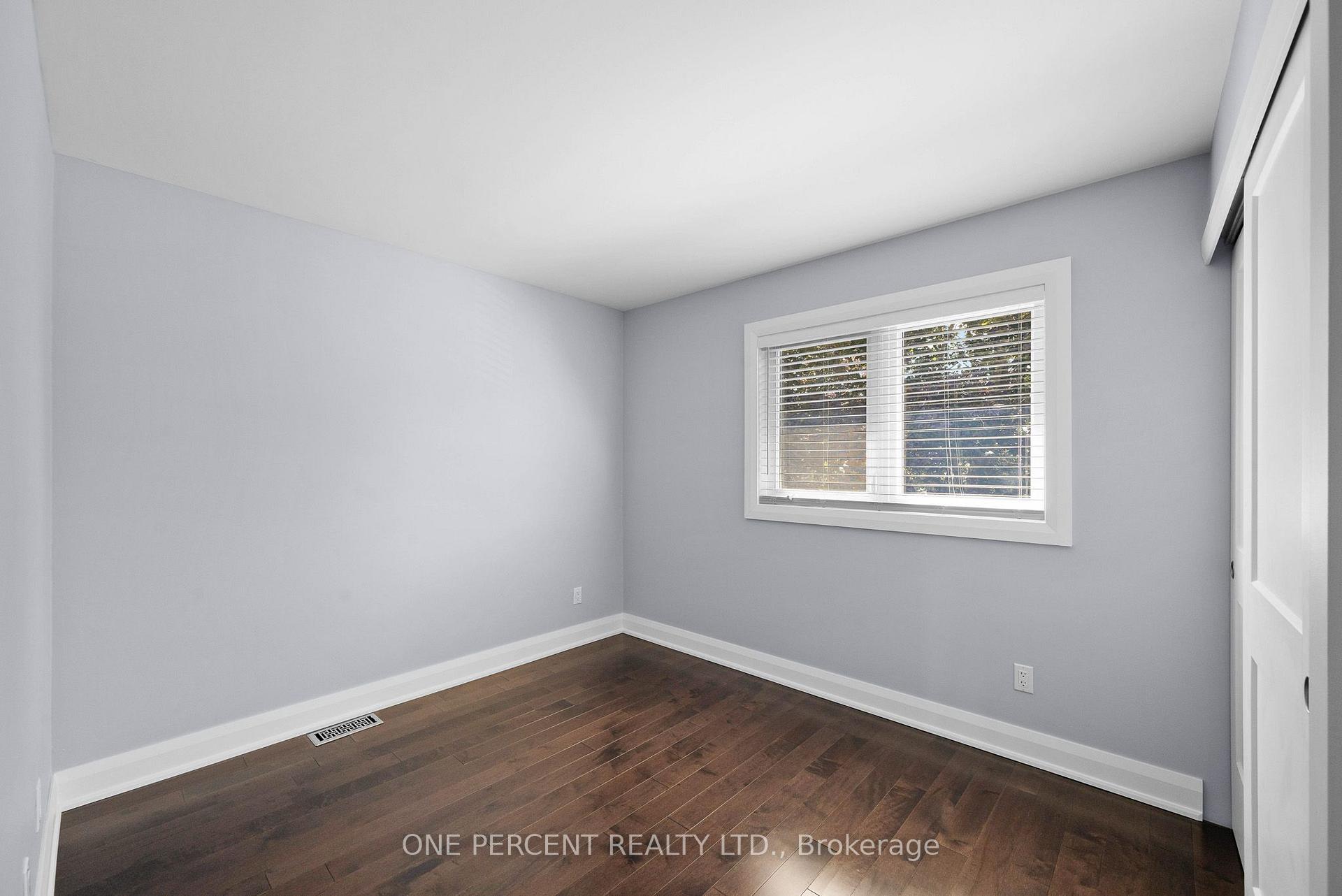 Photo 31 of 8 Rastila Crescent, Ottawa, Hunt Club Park/Greenboro — HOMEH