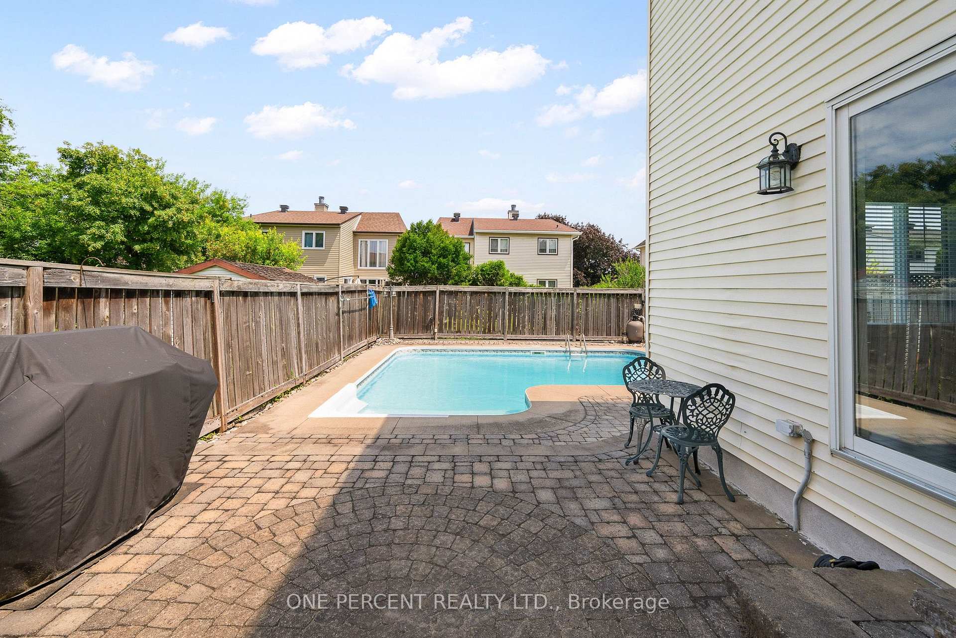 Photo 38 of 8 Rastila Crescent, Ottawa, Hunt Club Park/Greenboro — HOMEH