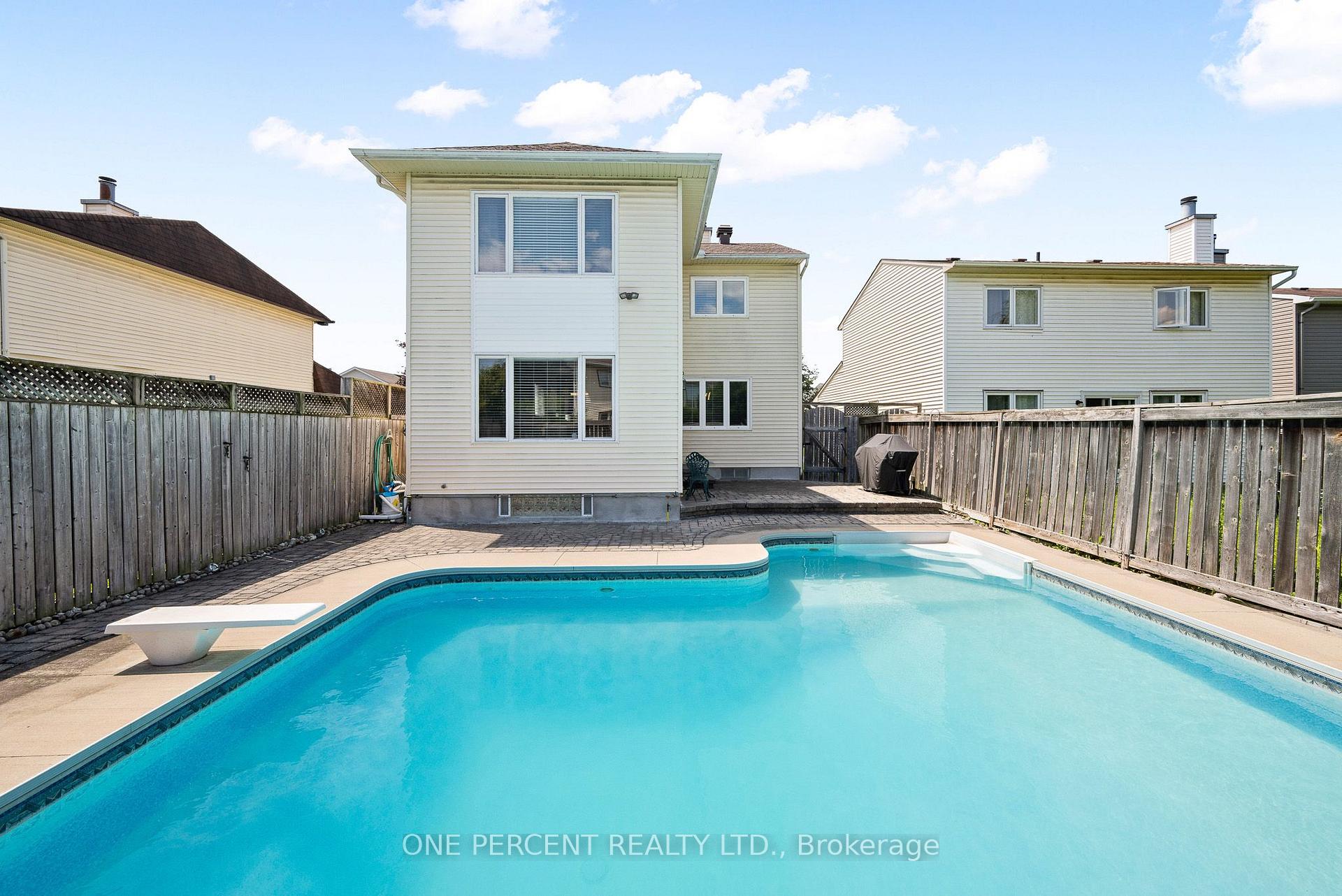 Photo 41 of 8 Rastila Crescent, Ottawa, Hunt Club Park/Greenboro — HOMEH